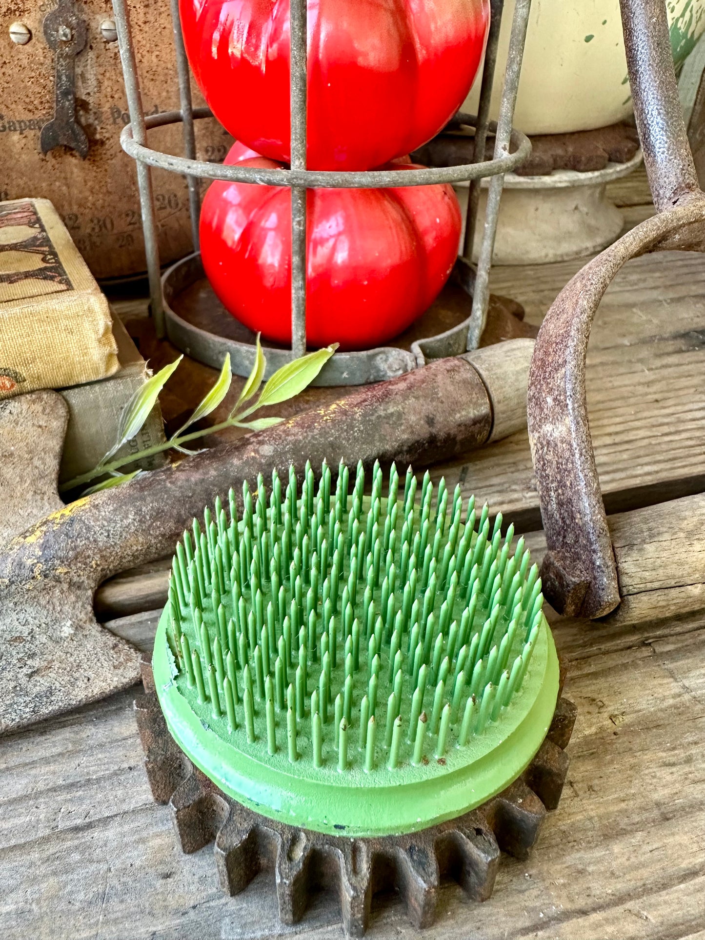 Flower Frog Round Green Metal