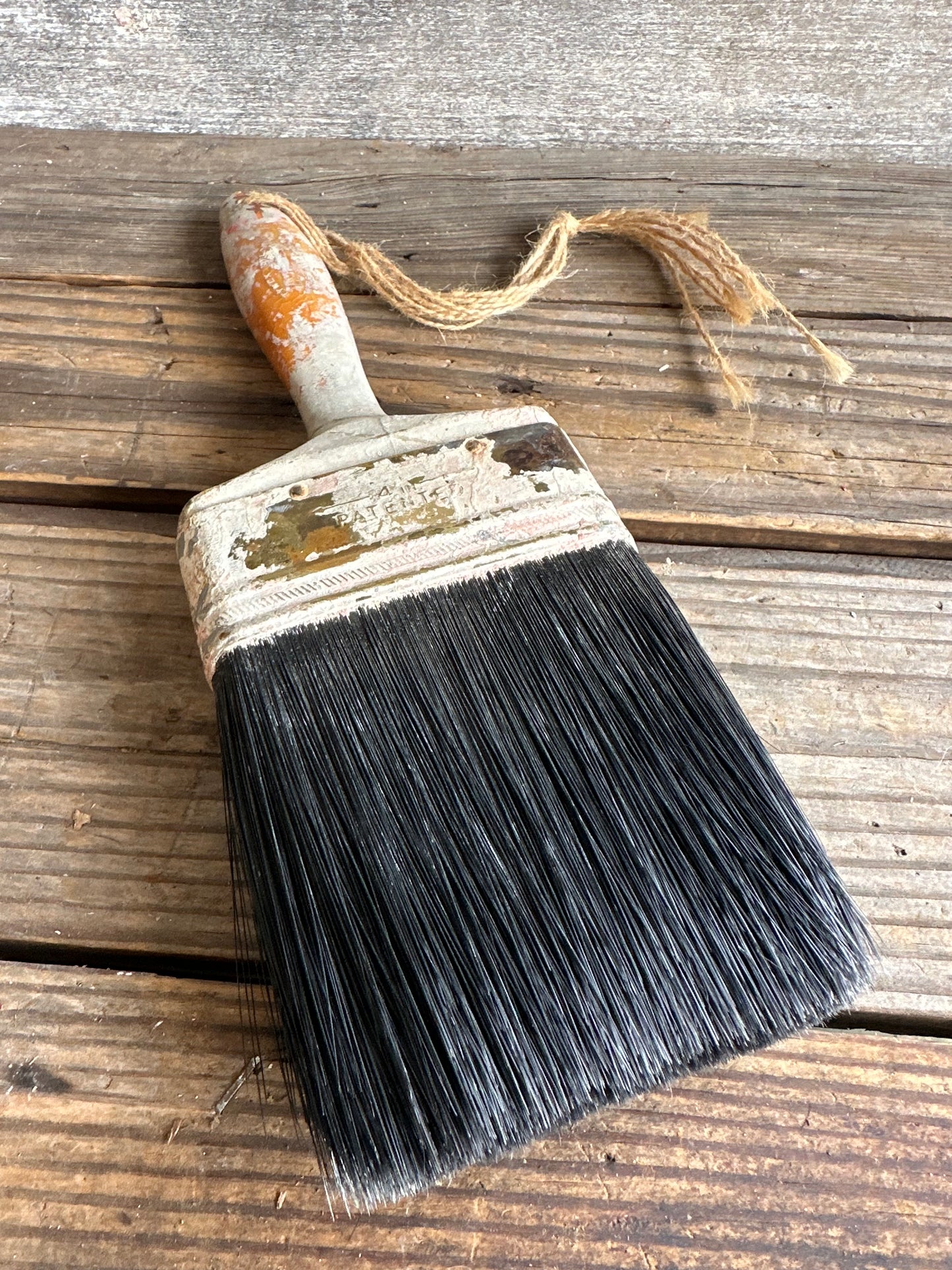 Paintbrush Chippy Paint