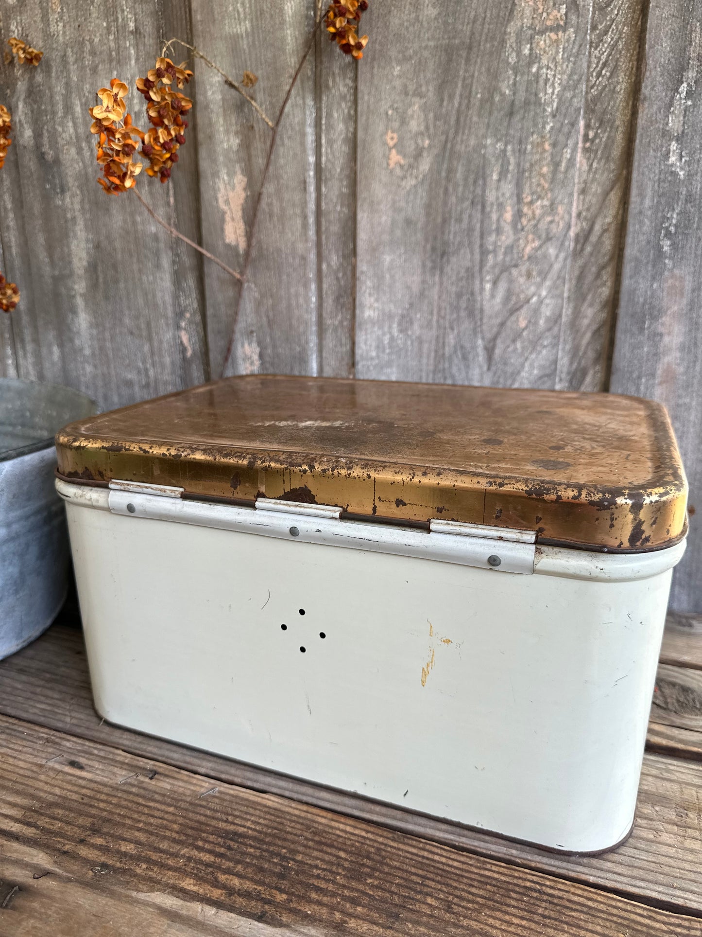 Decoware Bread Box Tin