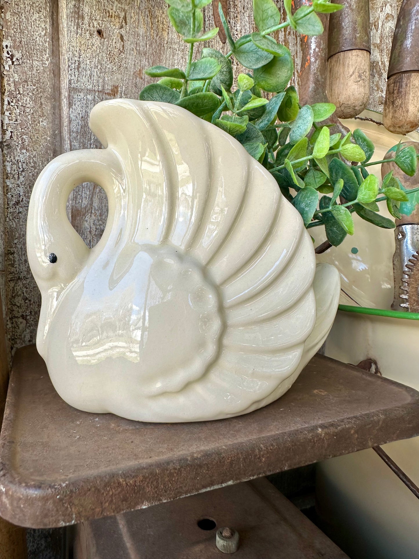 Swan Planter