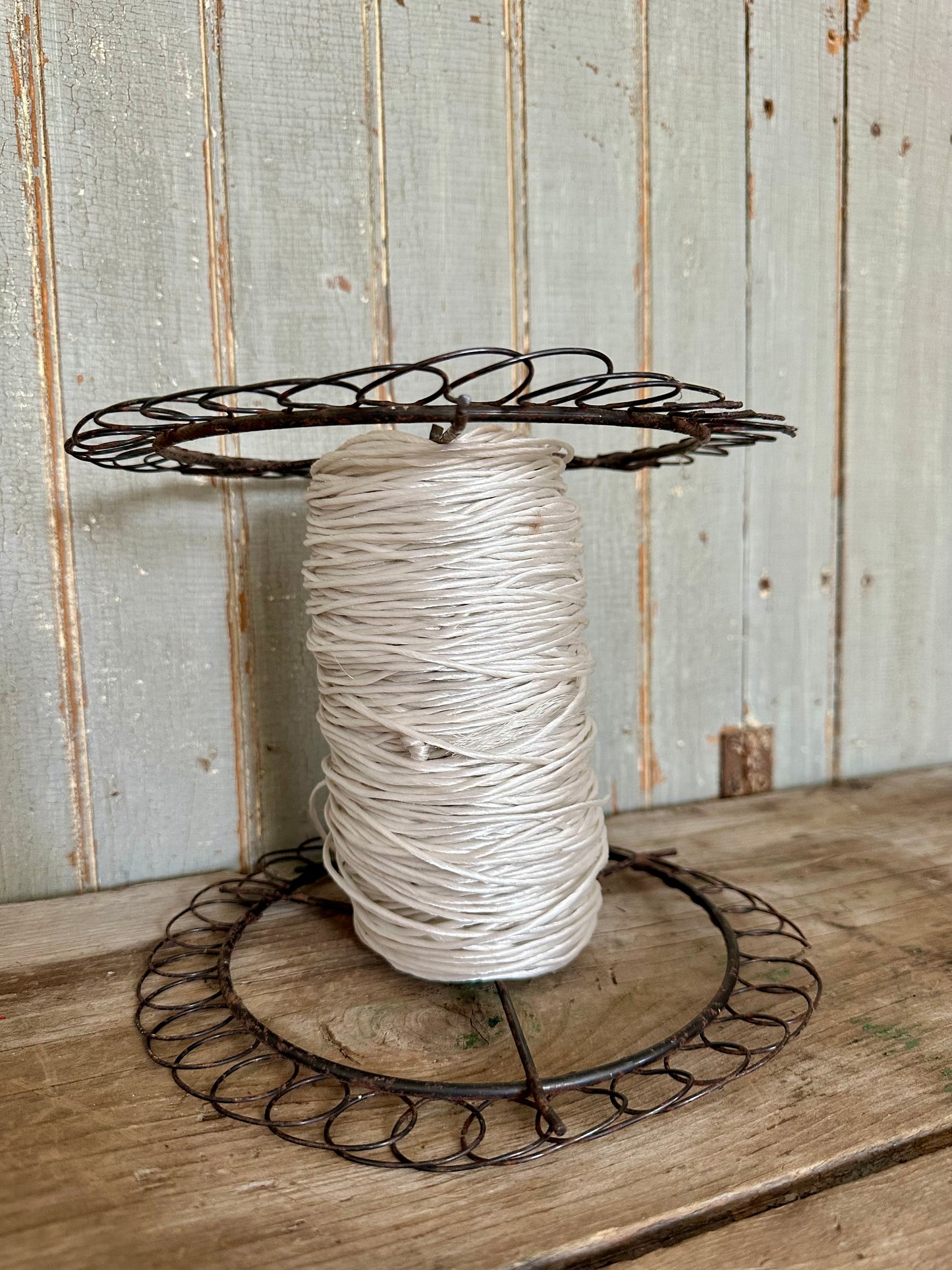 Metal Wire String/Twine Holder