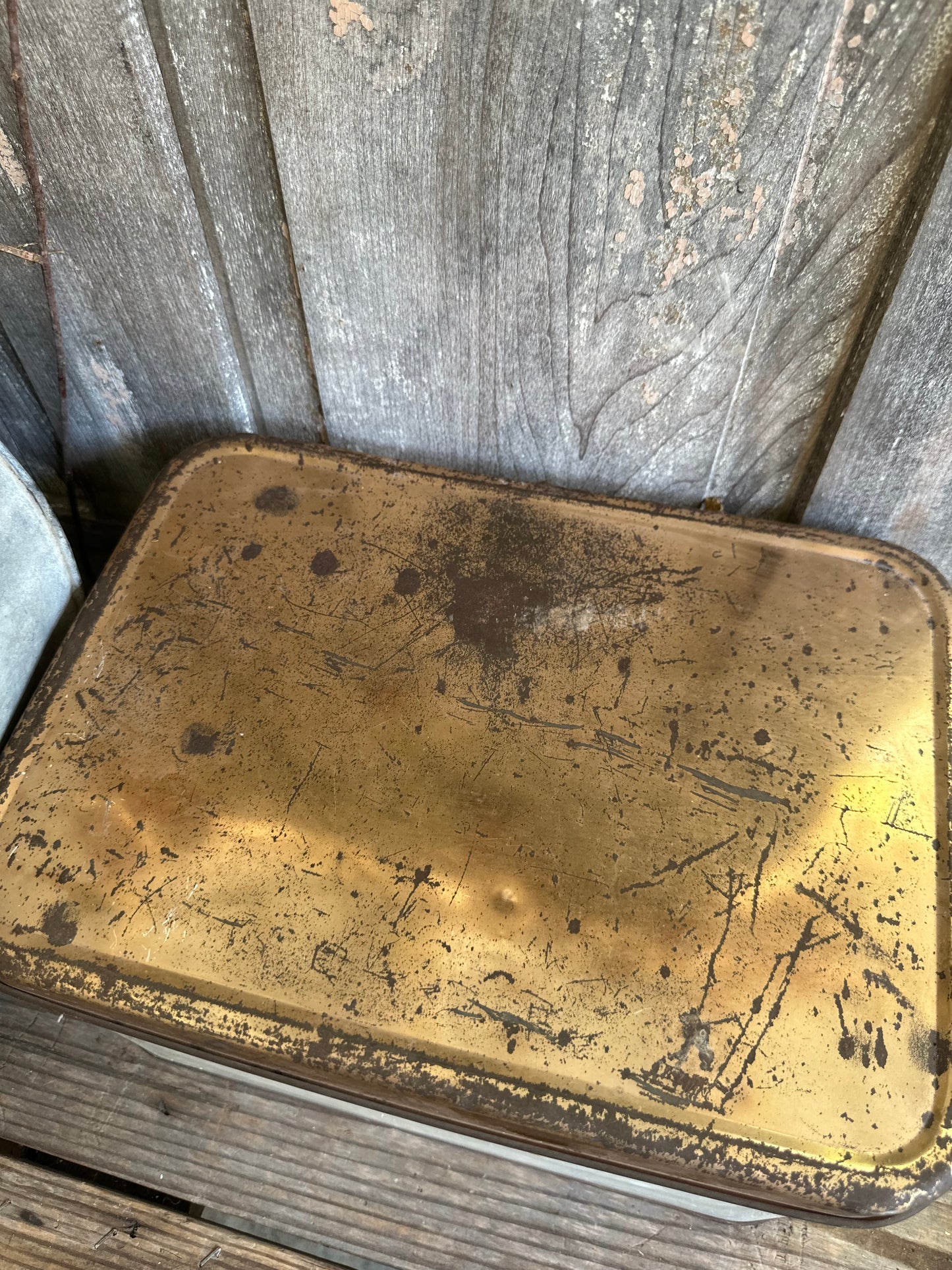 Decoware Bread Box Tin