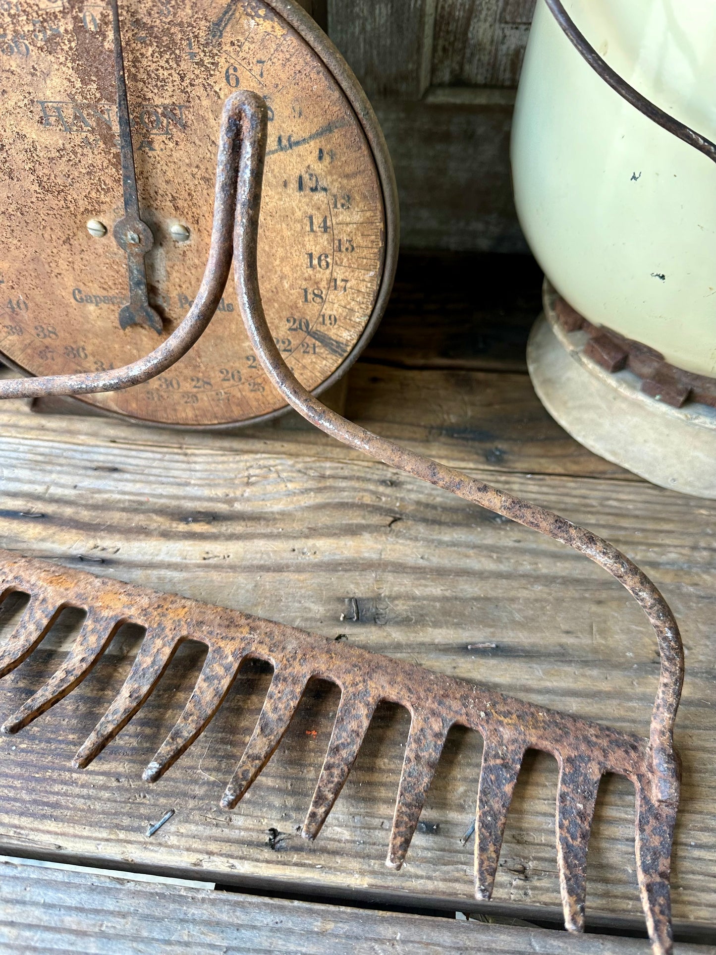 Metal Rusty Rake Head