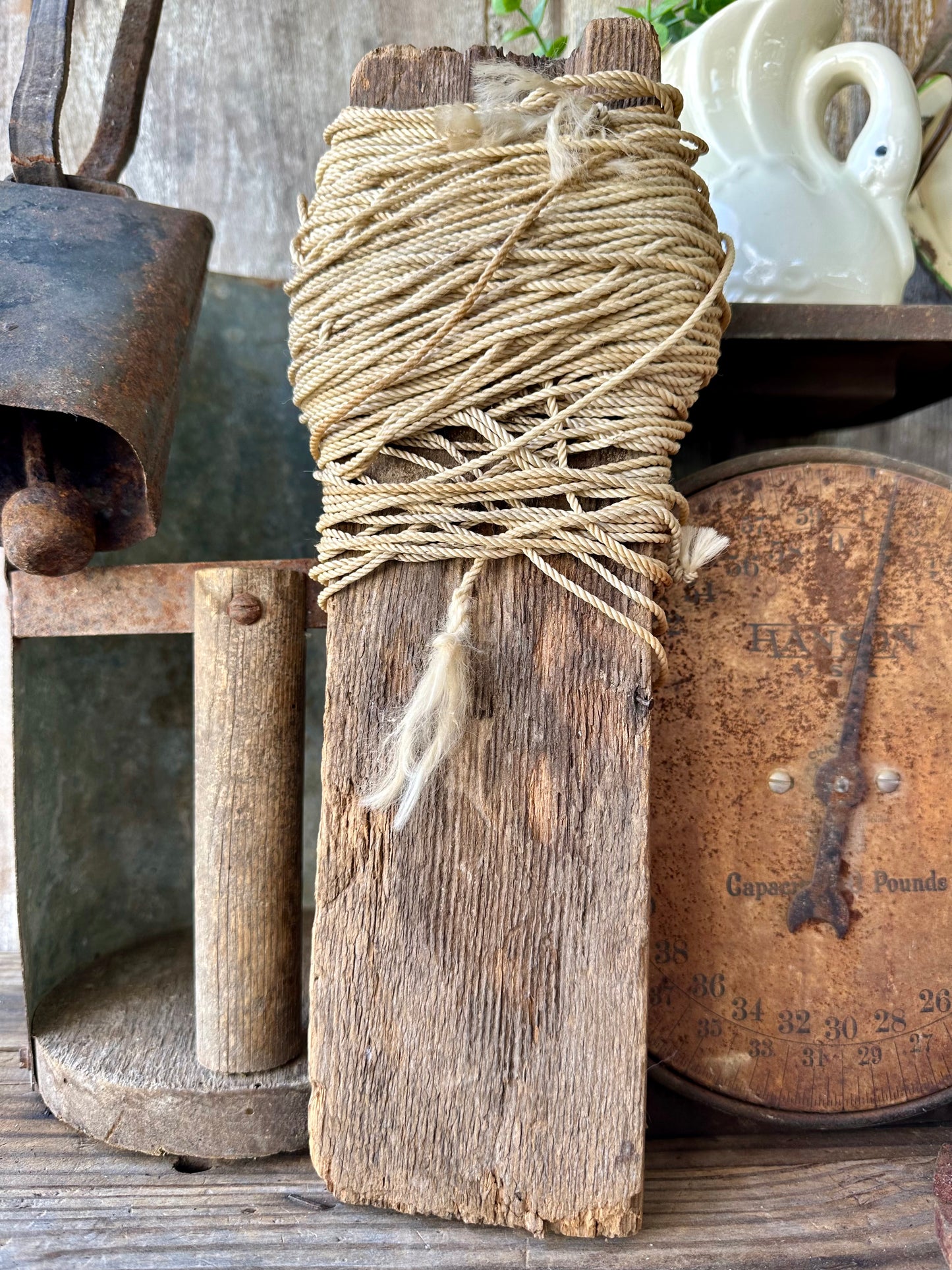 String Holder Weathered Wood