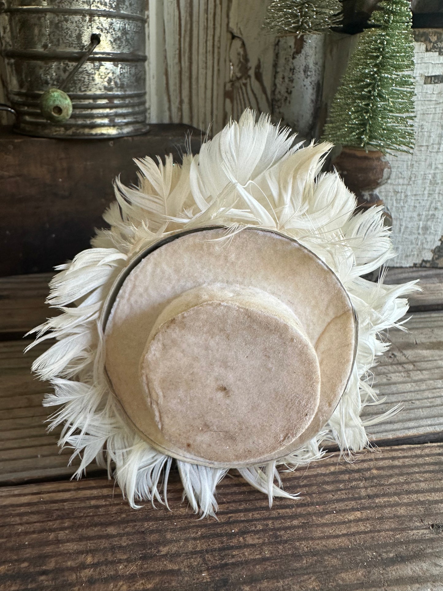 Feather Tree White