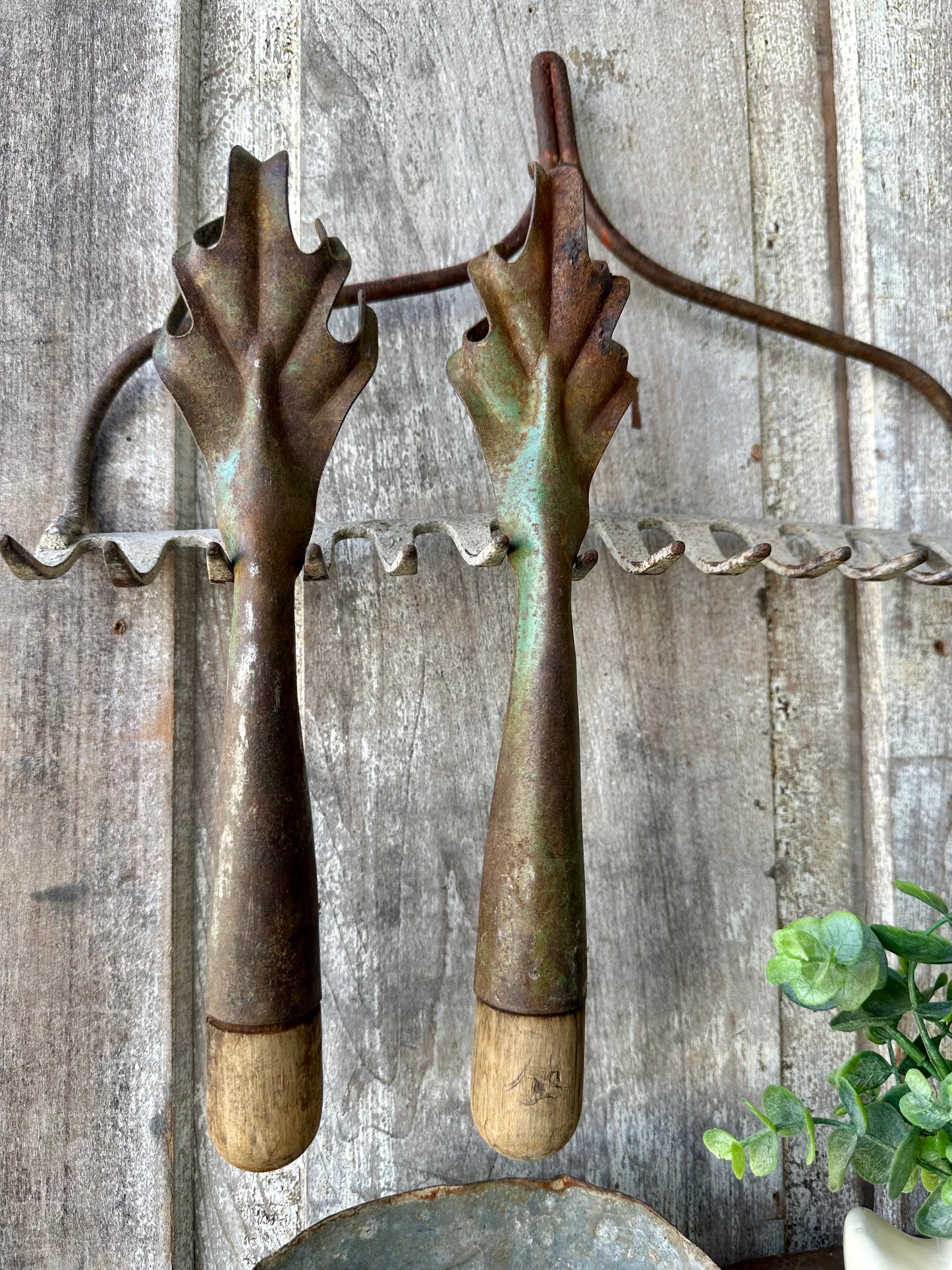Green Rusty Metal Claw Garden Tools Set Of Two