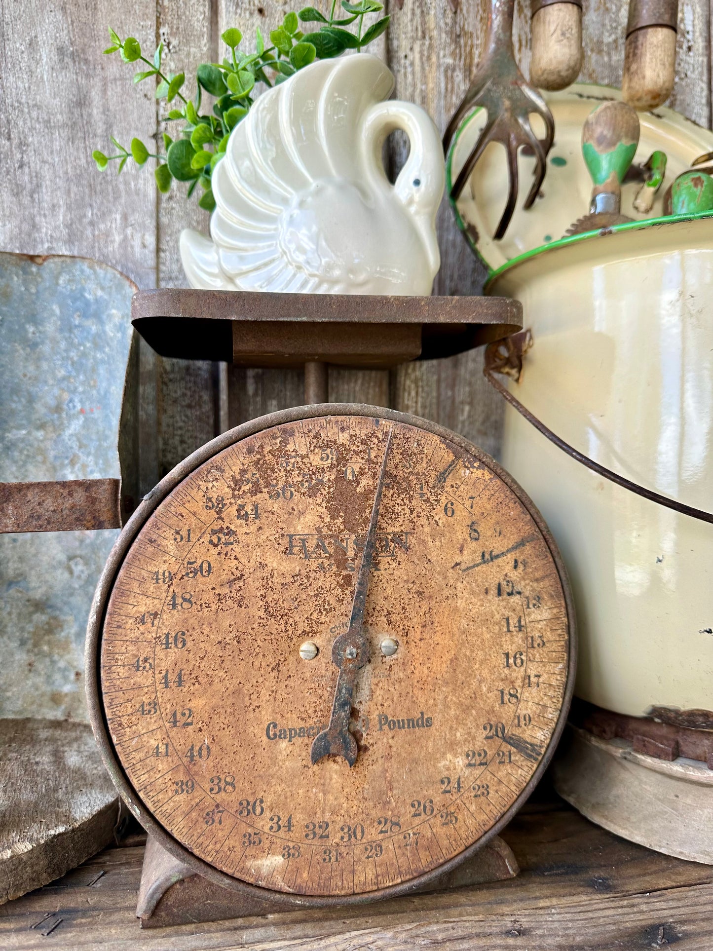 Hanson Scale Rusty Metal