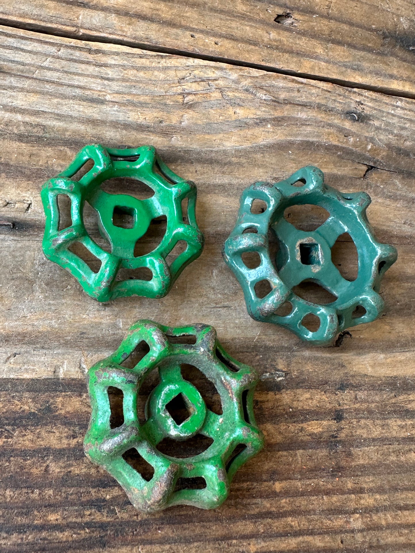 Metal Valve Handles Green Set Of Three