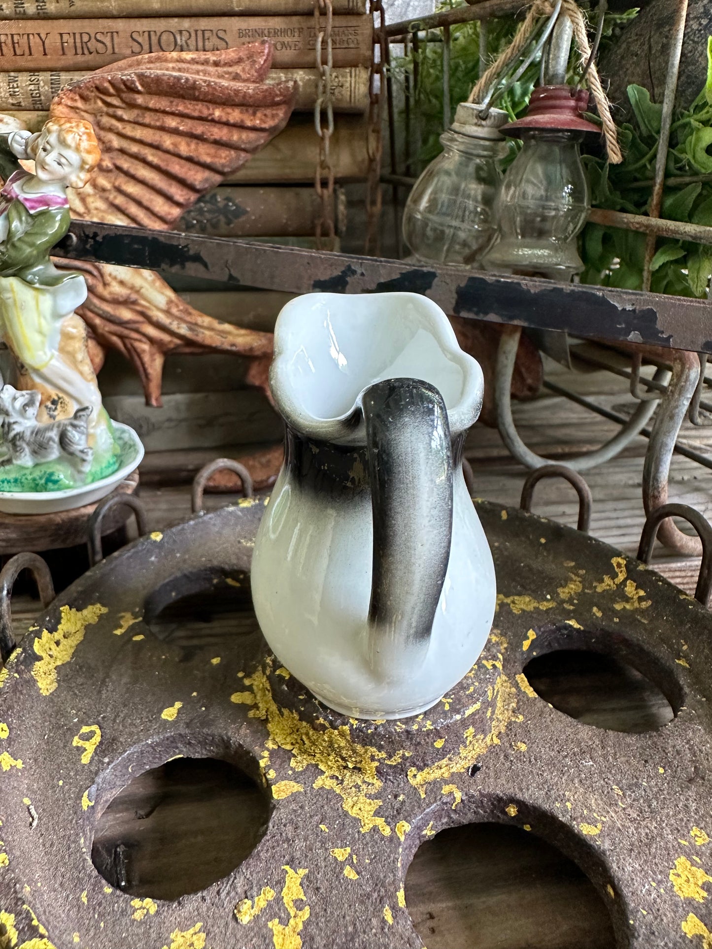 Creamer Black & White Jackson China