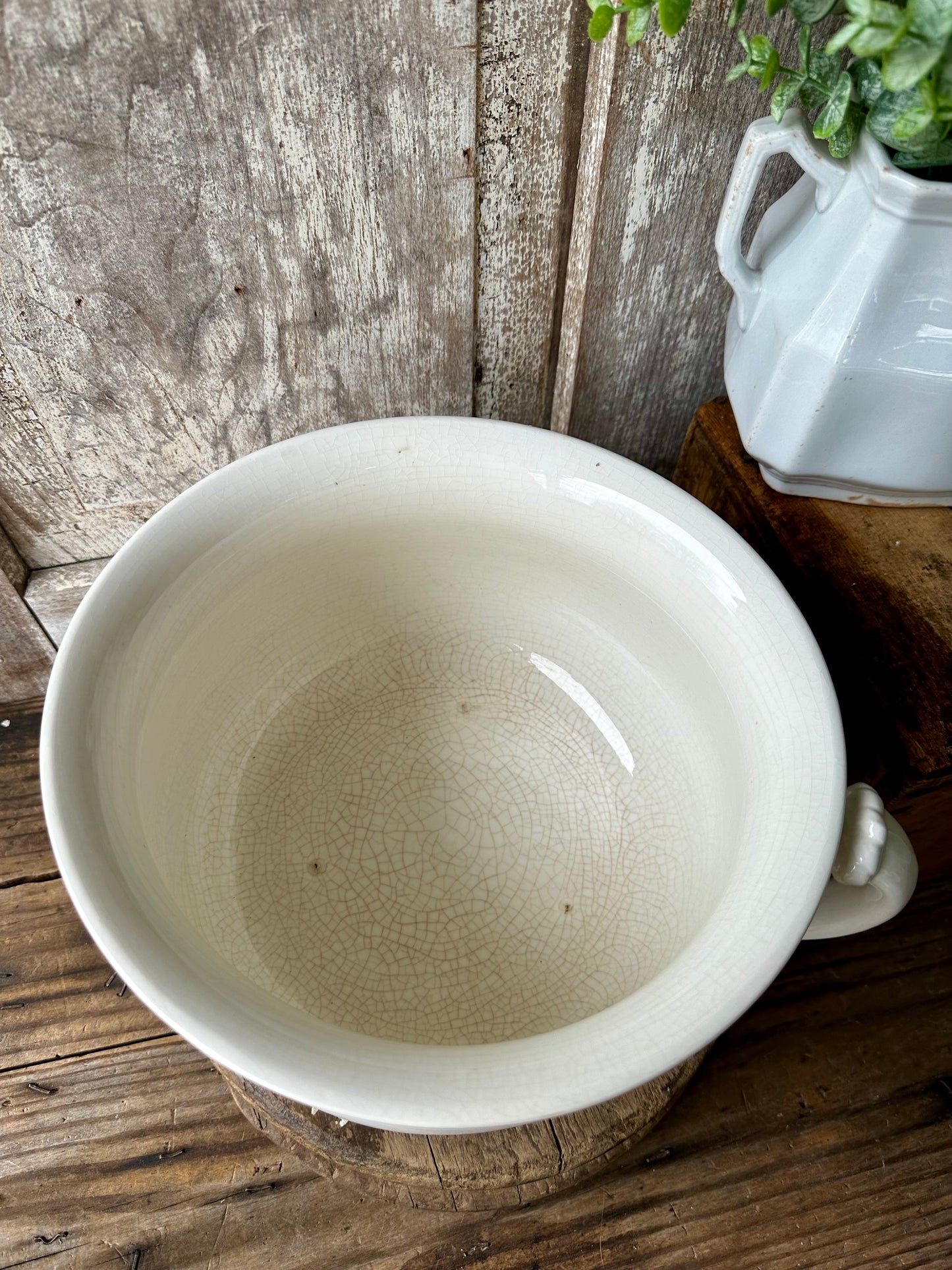Ironstone Chamber Pot D.E. McNicol East Liverpool