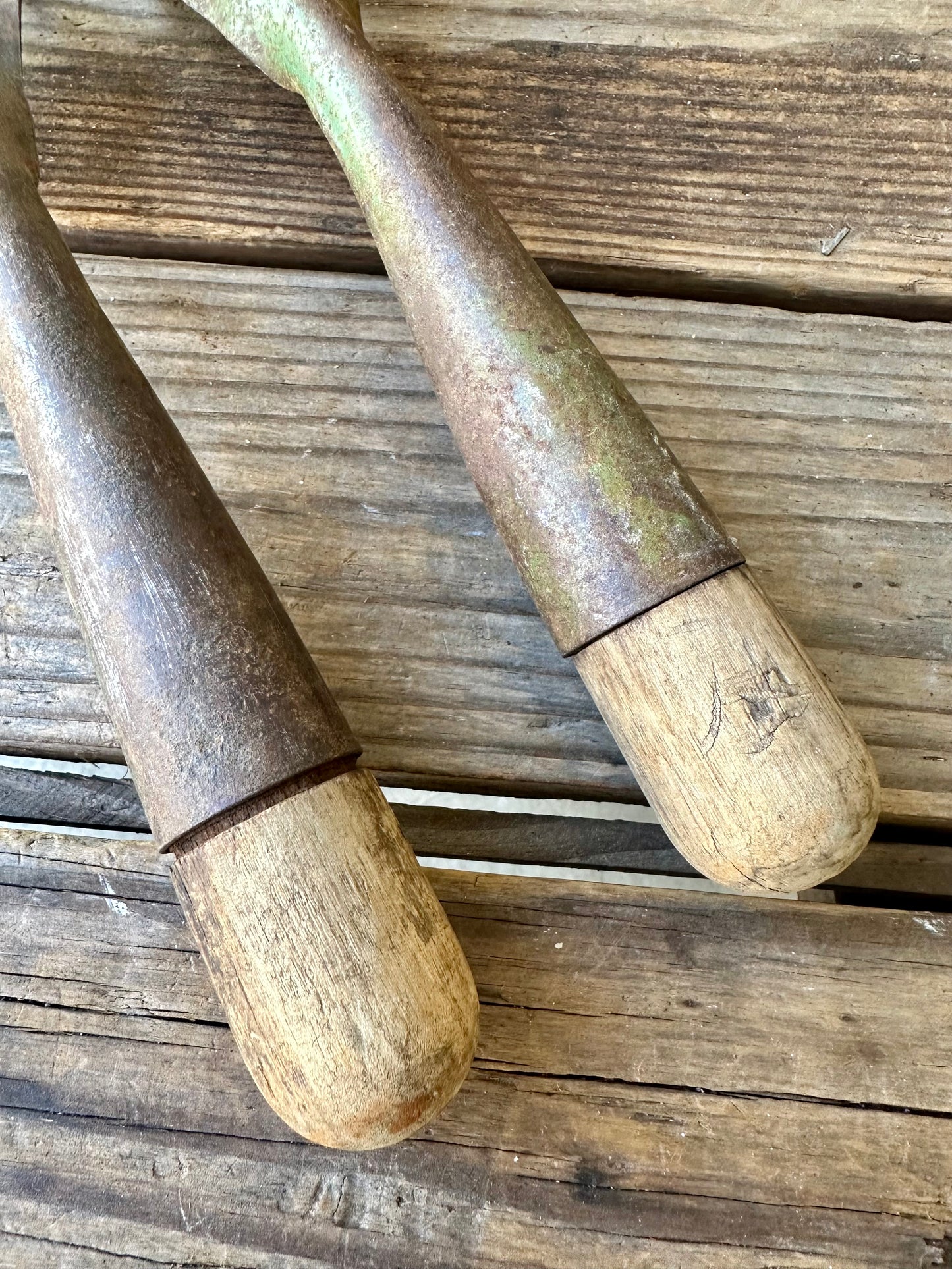 Green Rusty Metal Claw Garden Tools Set Of Two