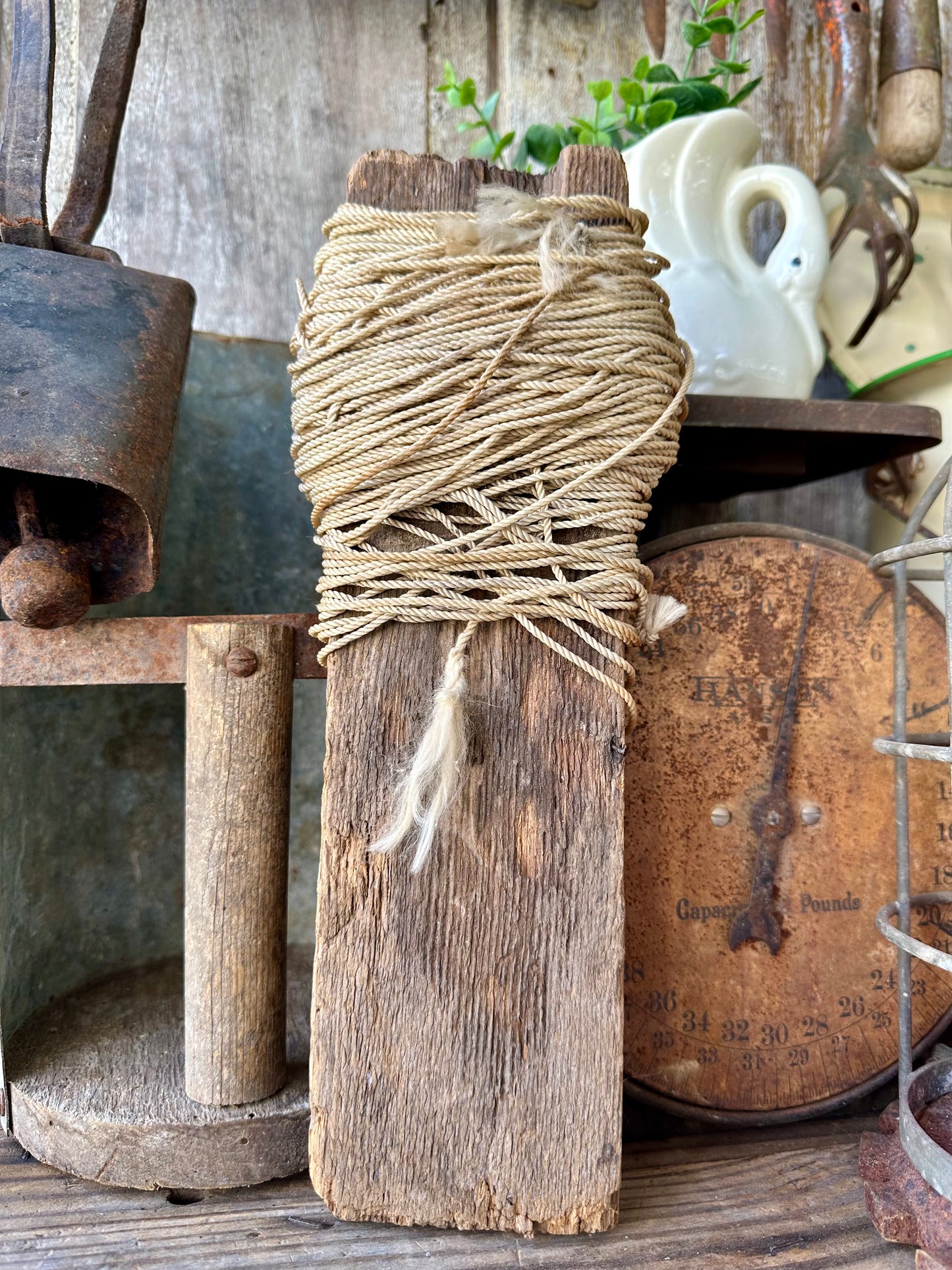 String Holder Weathered Wood