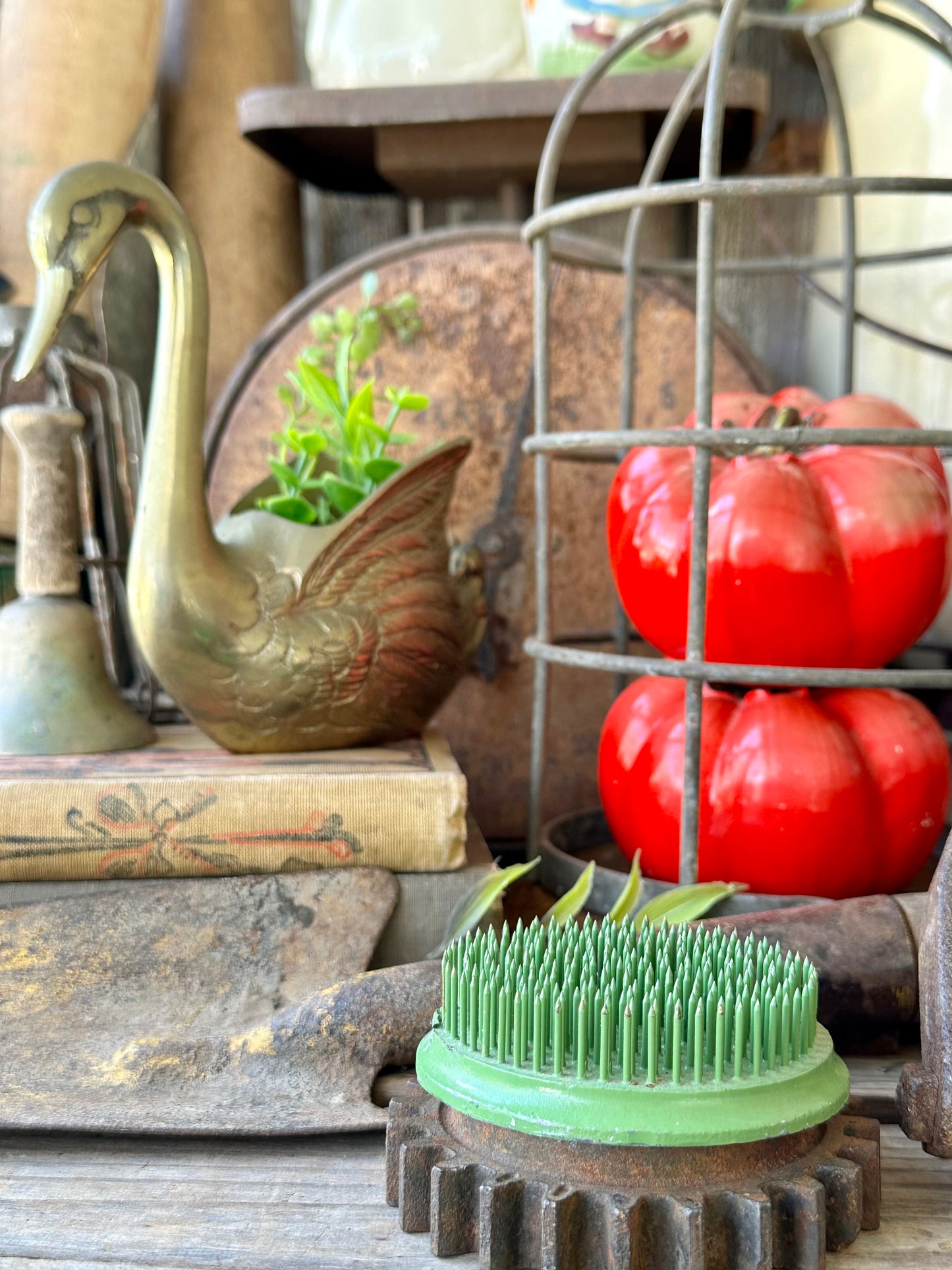 Flower Frog Round Green Metal