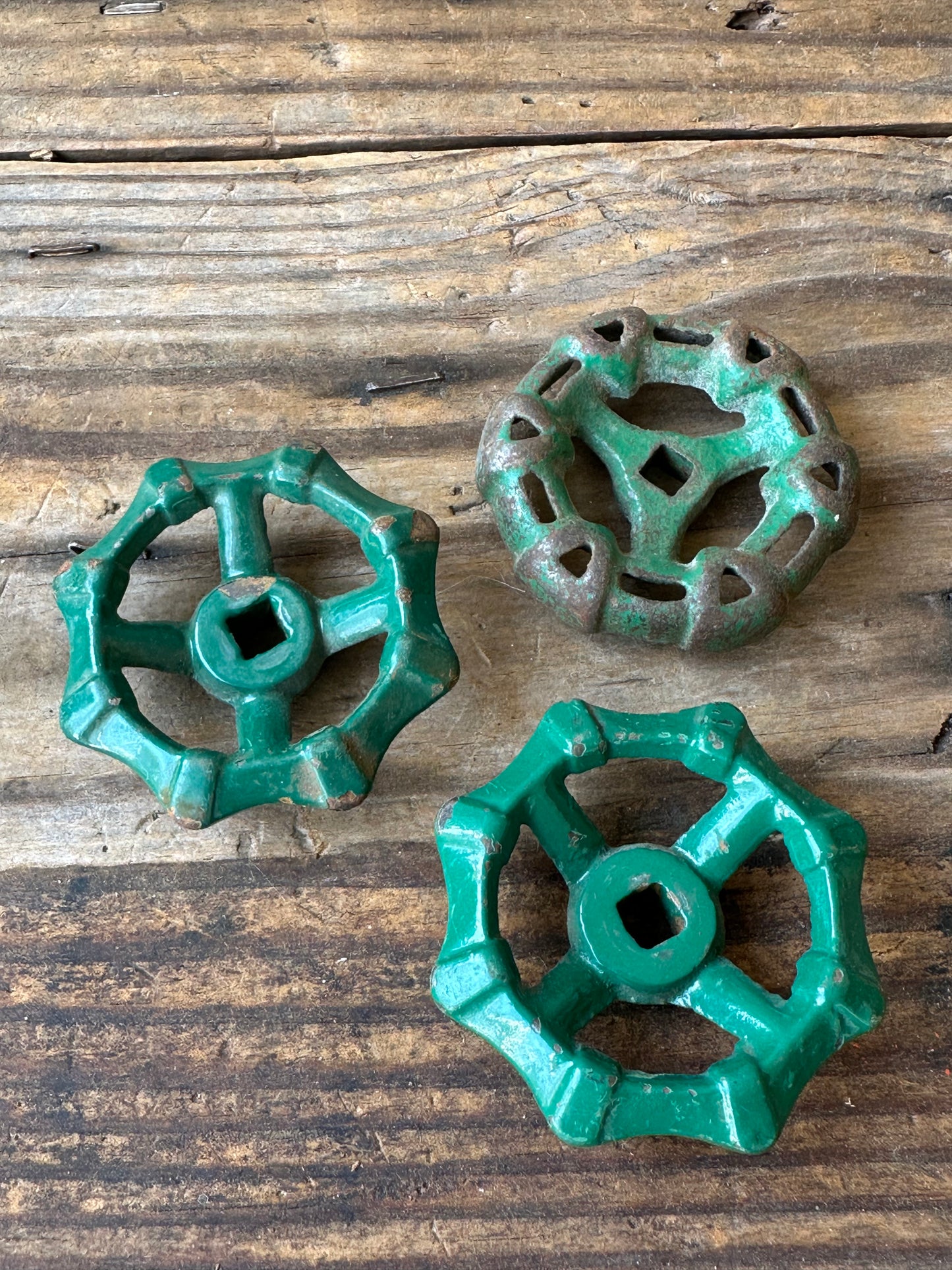 Metal Valve Handles Green Set Of Three