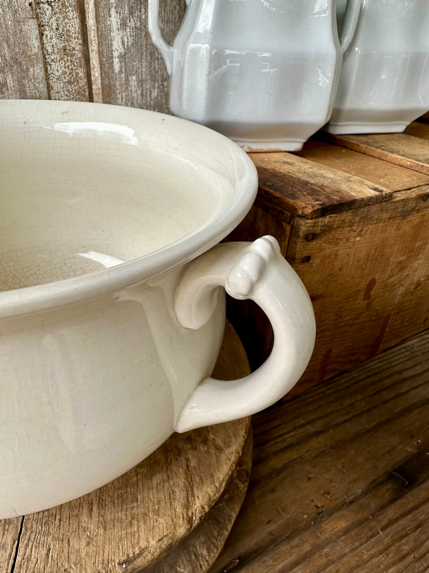 Ironstone Chamber Pot D.E. McNicol East Liverpool