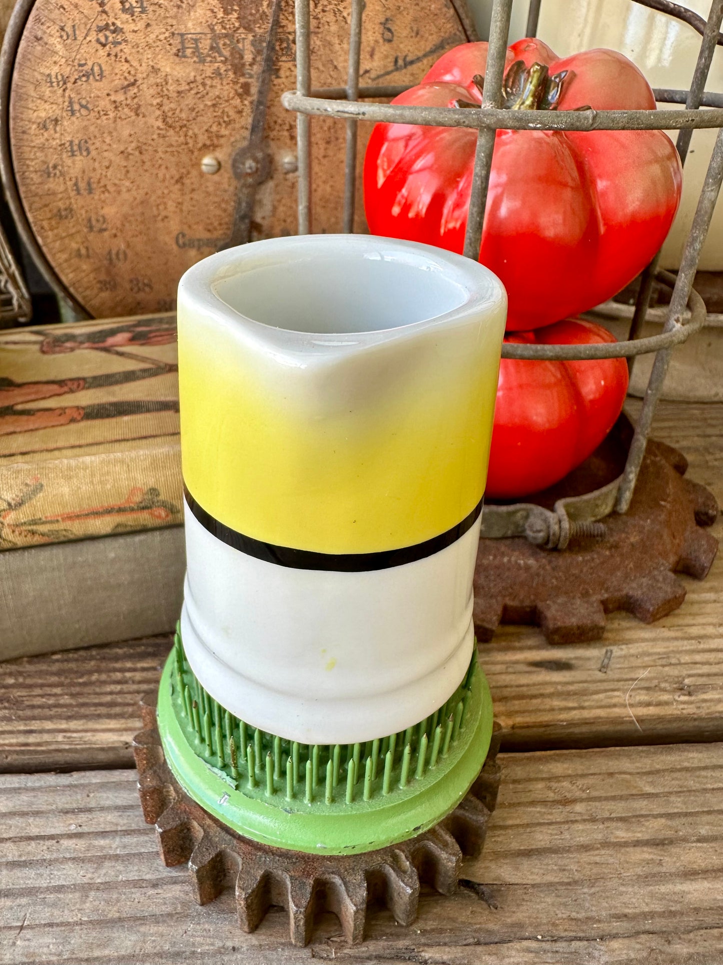 Jackson Creamer Yellow/White/Black