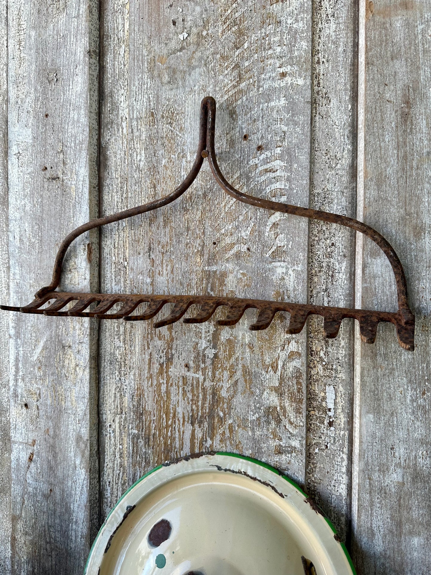 Metal Rusty Rake Head