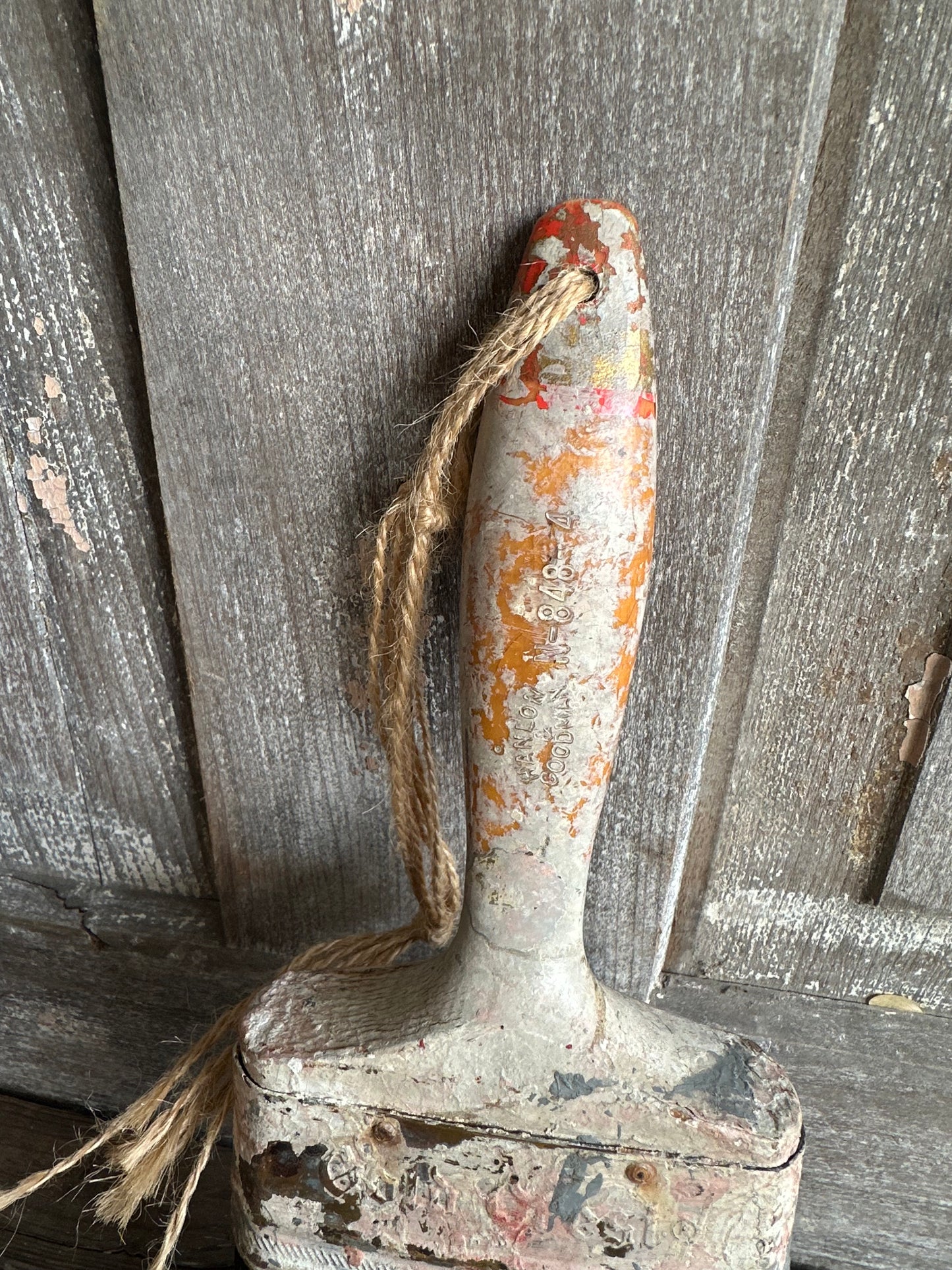 Paintbrush Chippy Paint
