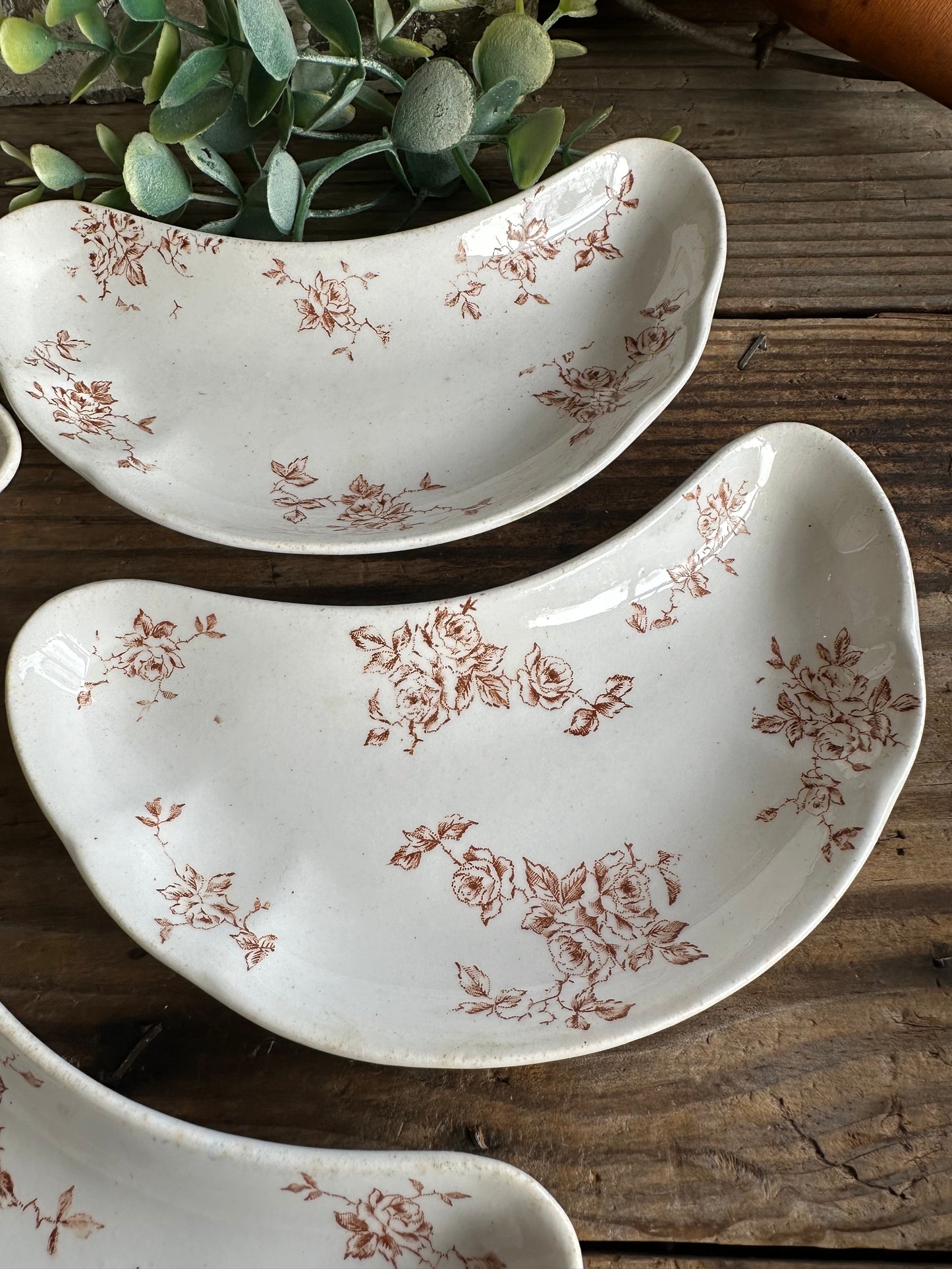 Brown Transferware Floral Pattern Bone Dishes Set Of Four