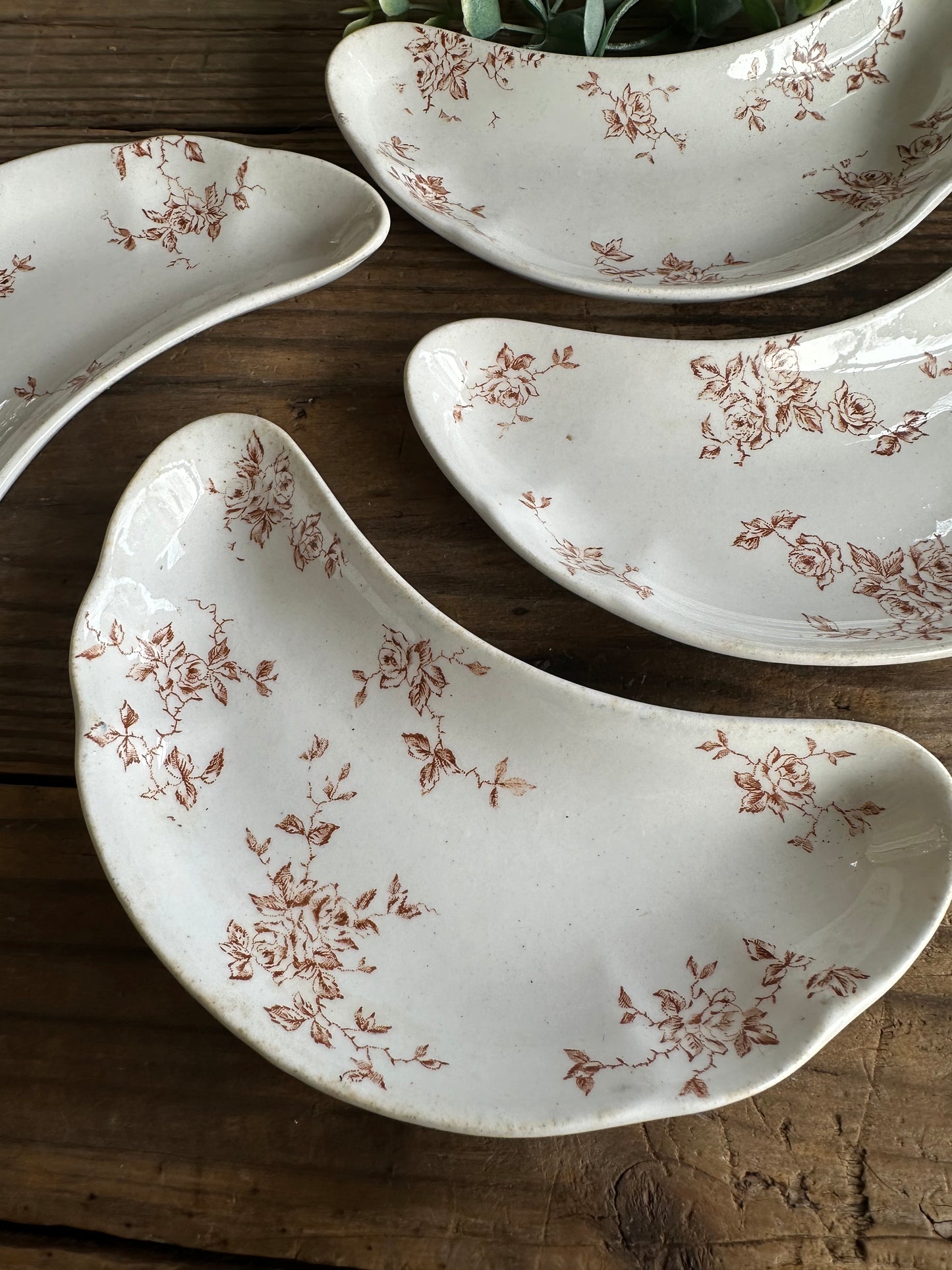 Brown Transferware Floral Pattern Bone Dishes Set Of Four