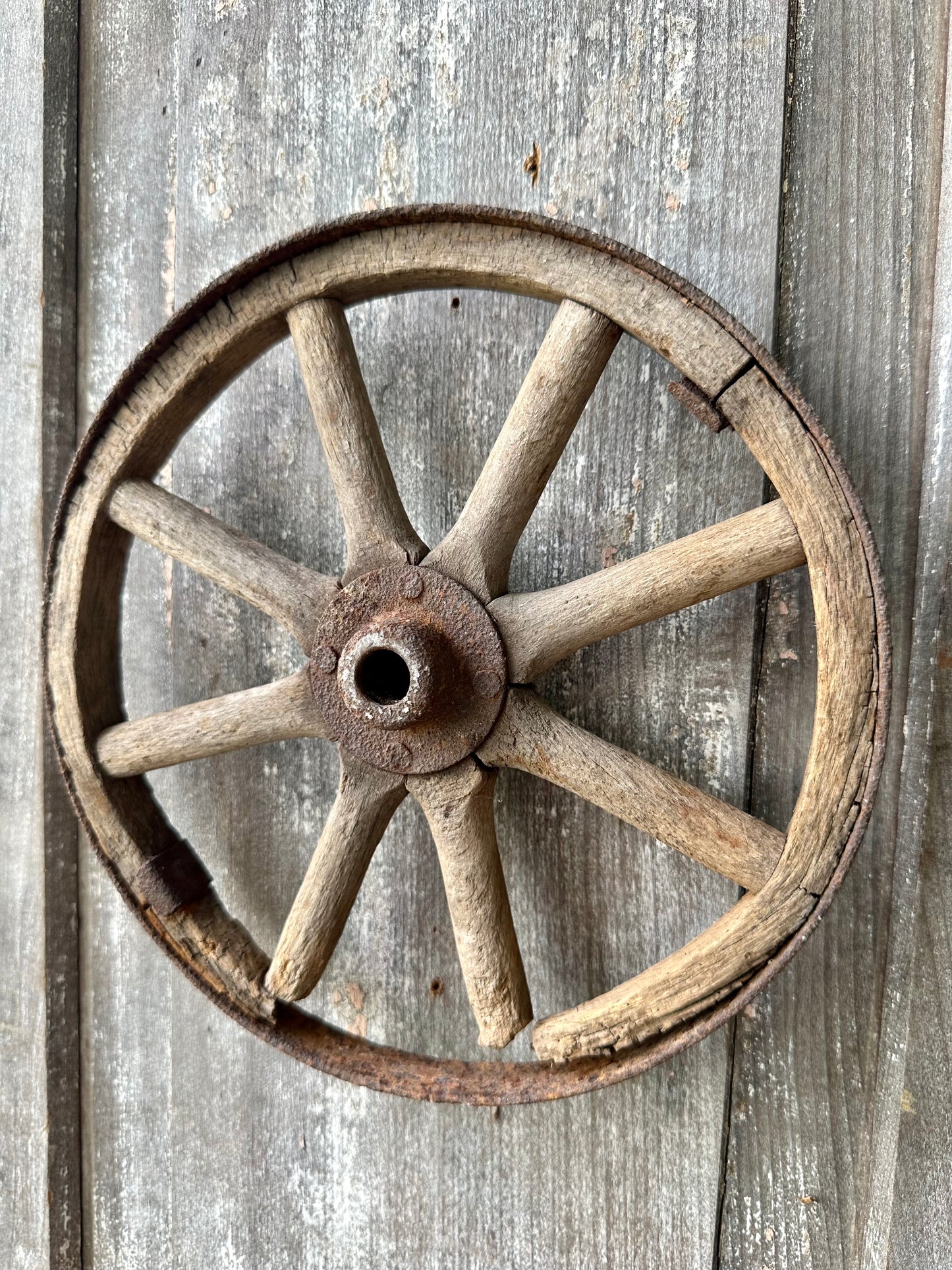 Wagon Wheel Wood & Metal