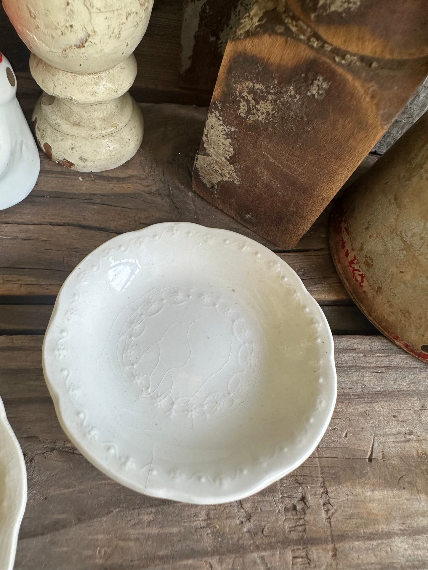 Butter Pats Set Of Two Royal Semi-Porcelain Alfred Meakin England