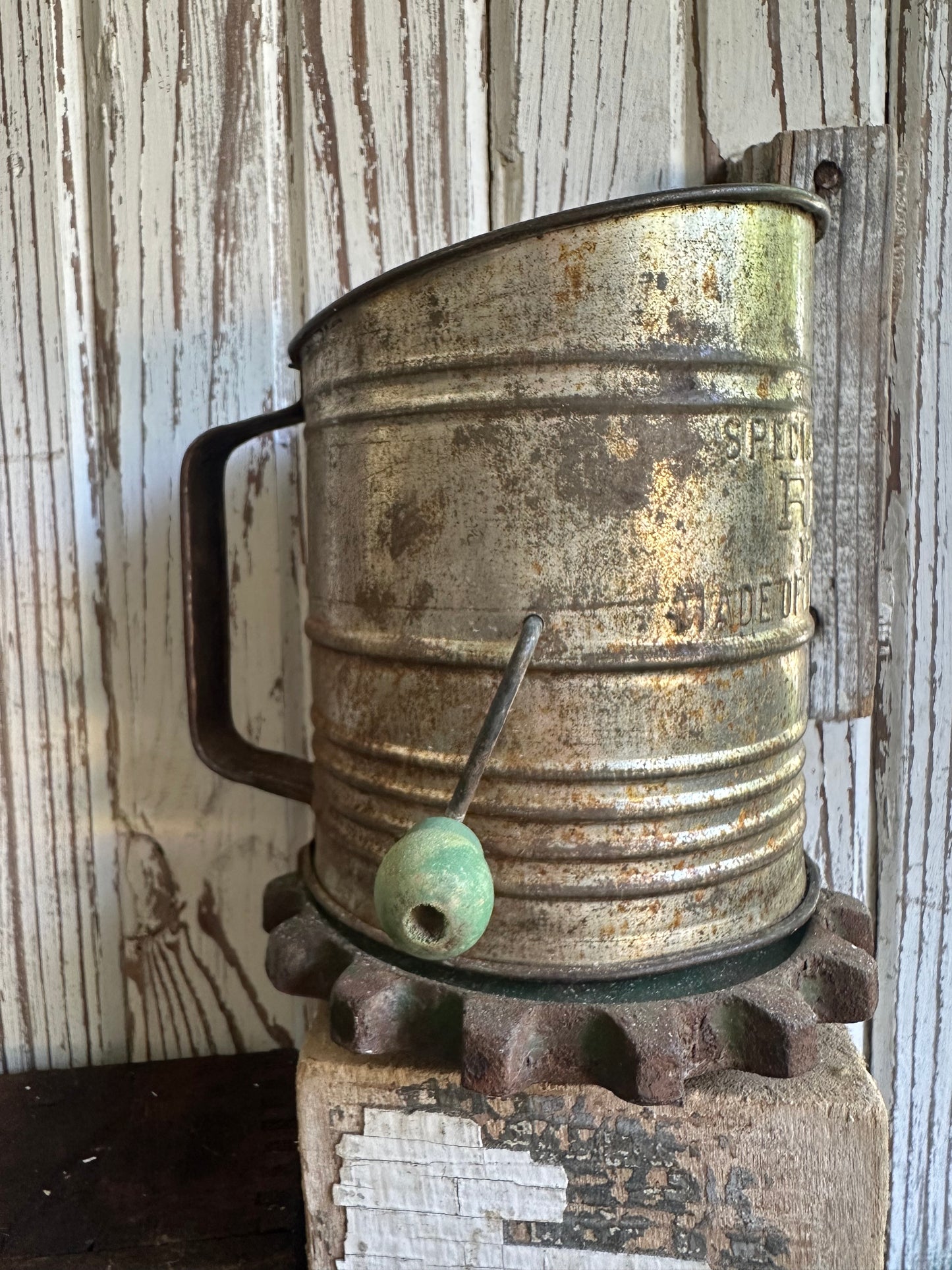 Hand Sifter With Green Handle Set Of Two