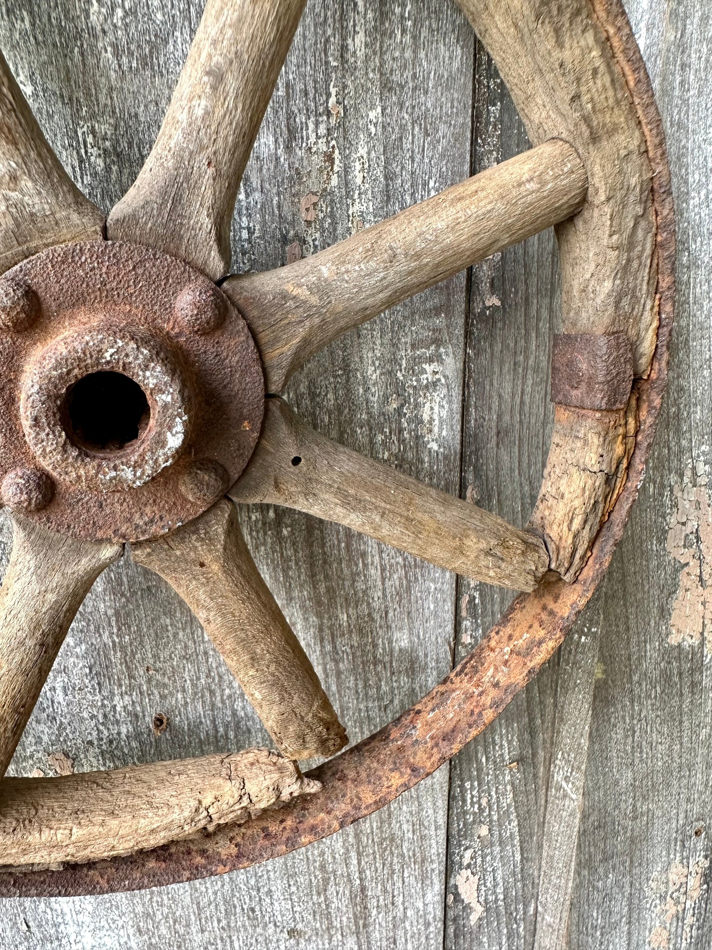 Wagon Wheel Wood & Metal