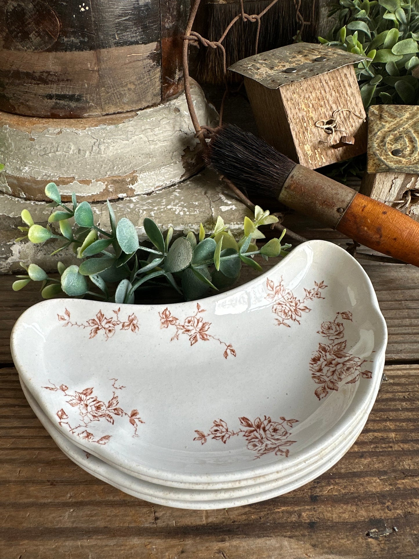 Brown Transferware Floral Pattern Bone Dishes Set Of Four