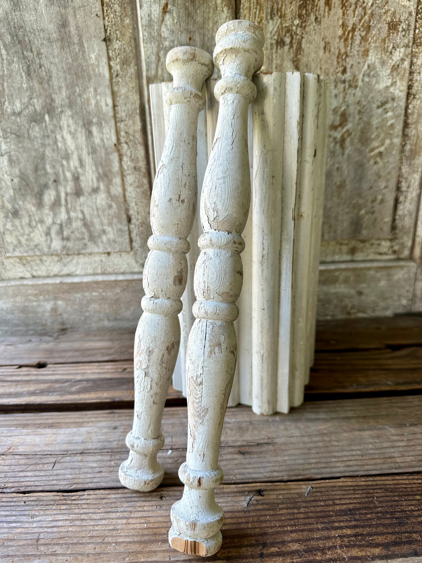 Chippy White Wood Spindles Set Of Two