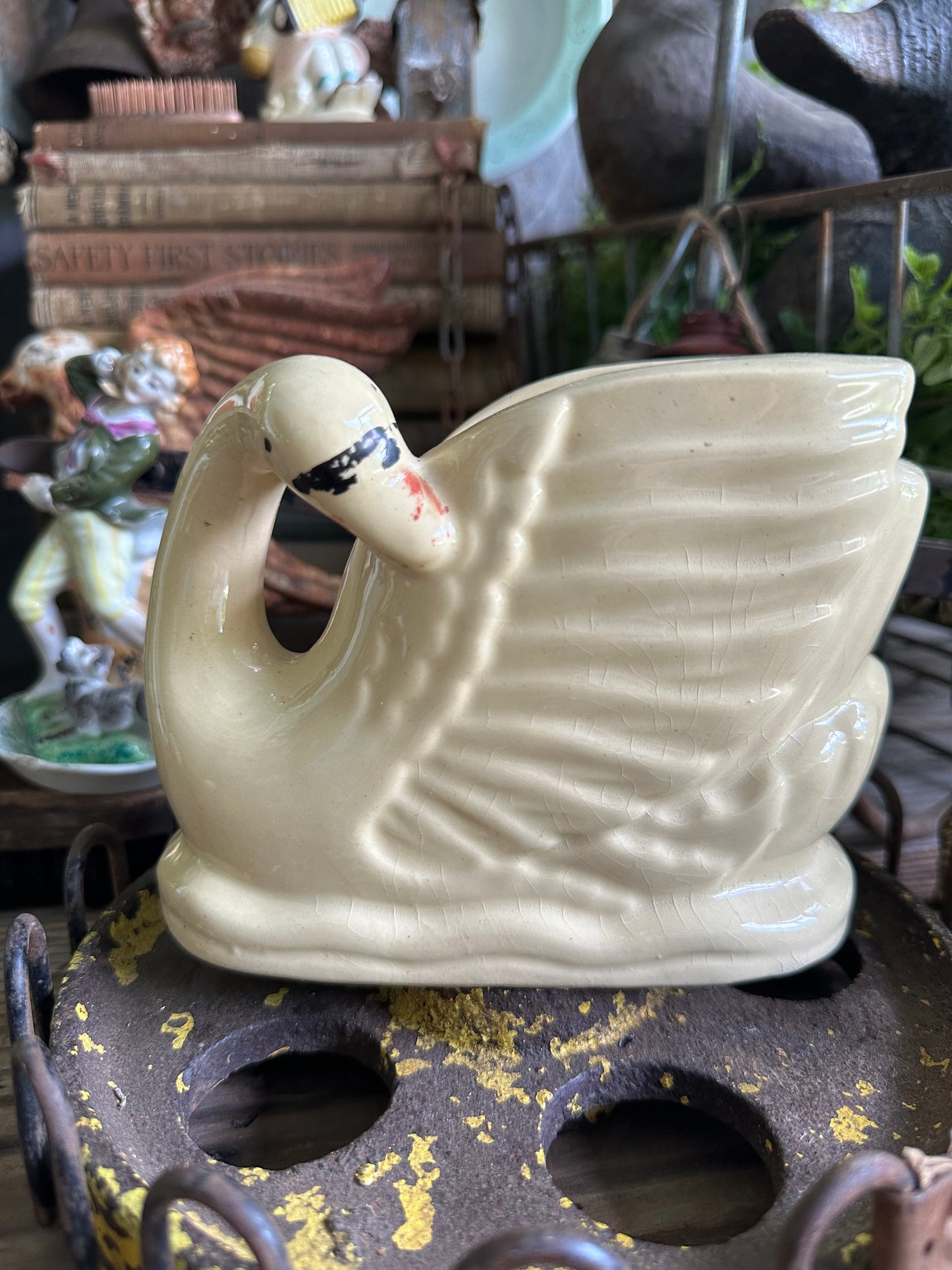 Swan Planter