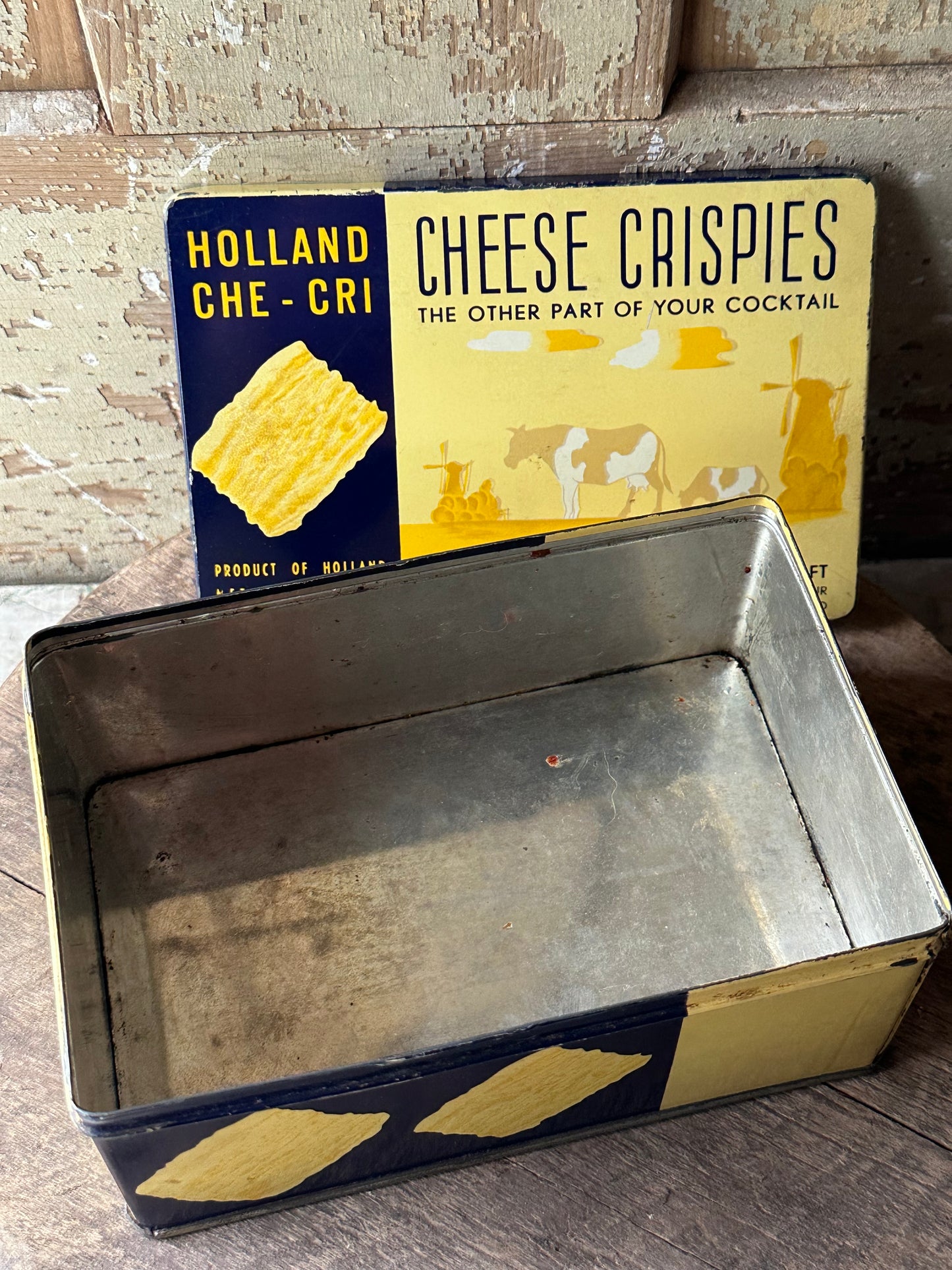 Cheese Crispies Tin