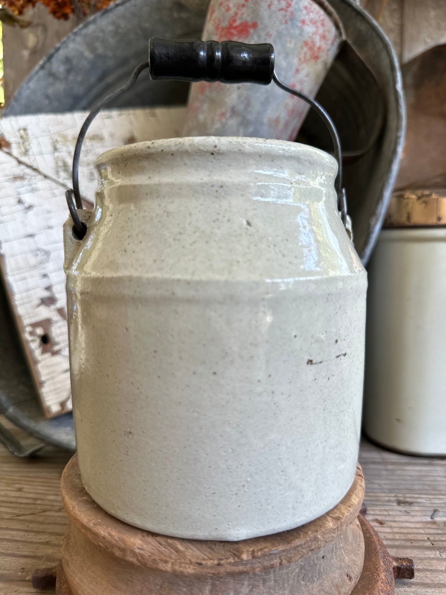 Crock With Wire & Wood Handle