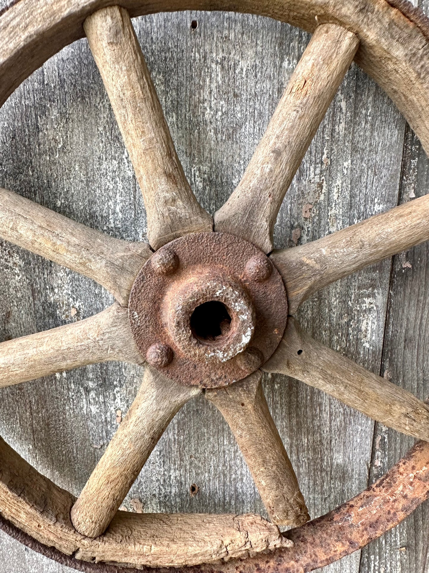 Wagon Wheel Wood & Metal