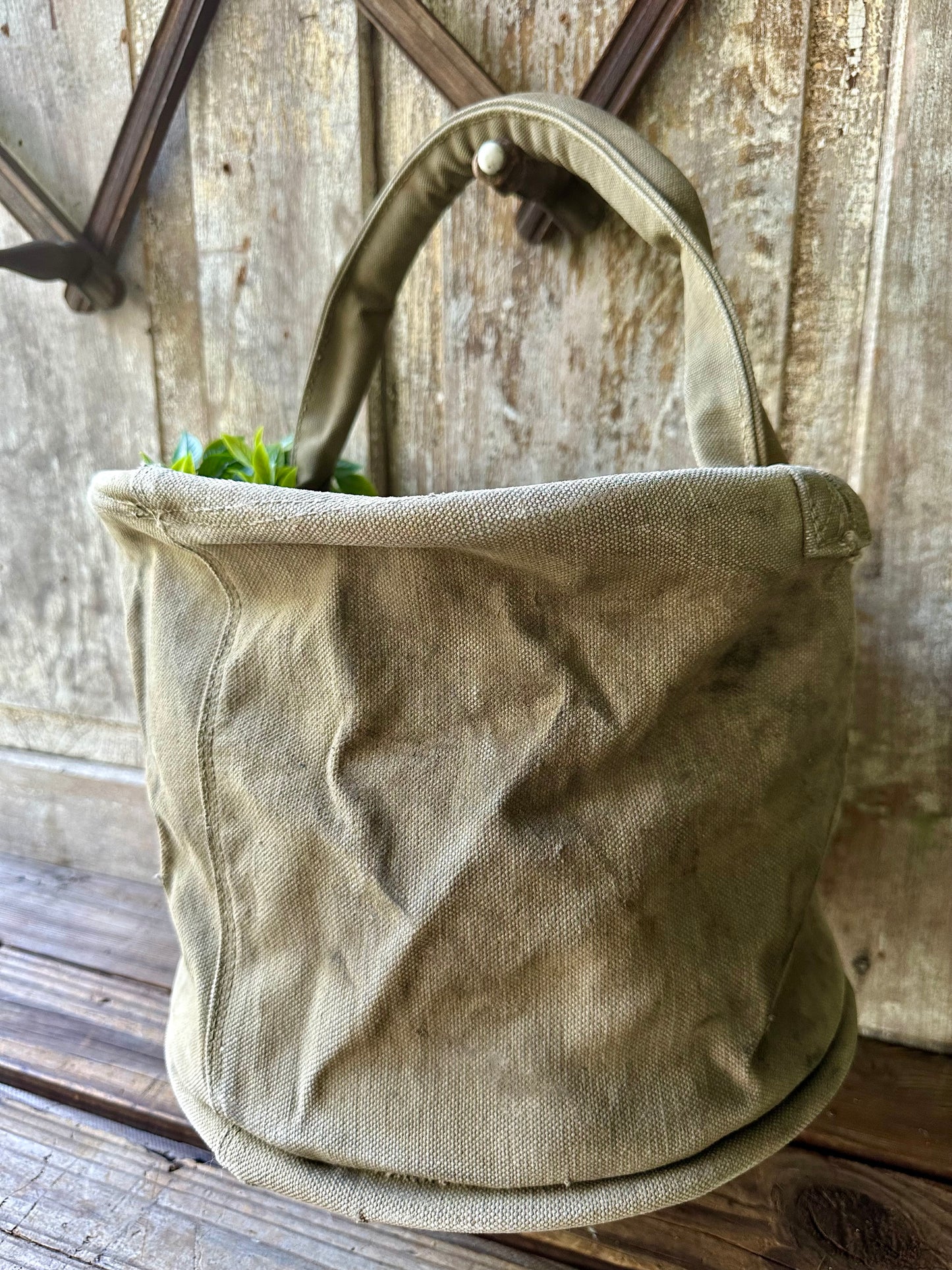 Canvas Collapsible Water Bucket Bag