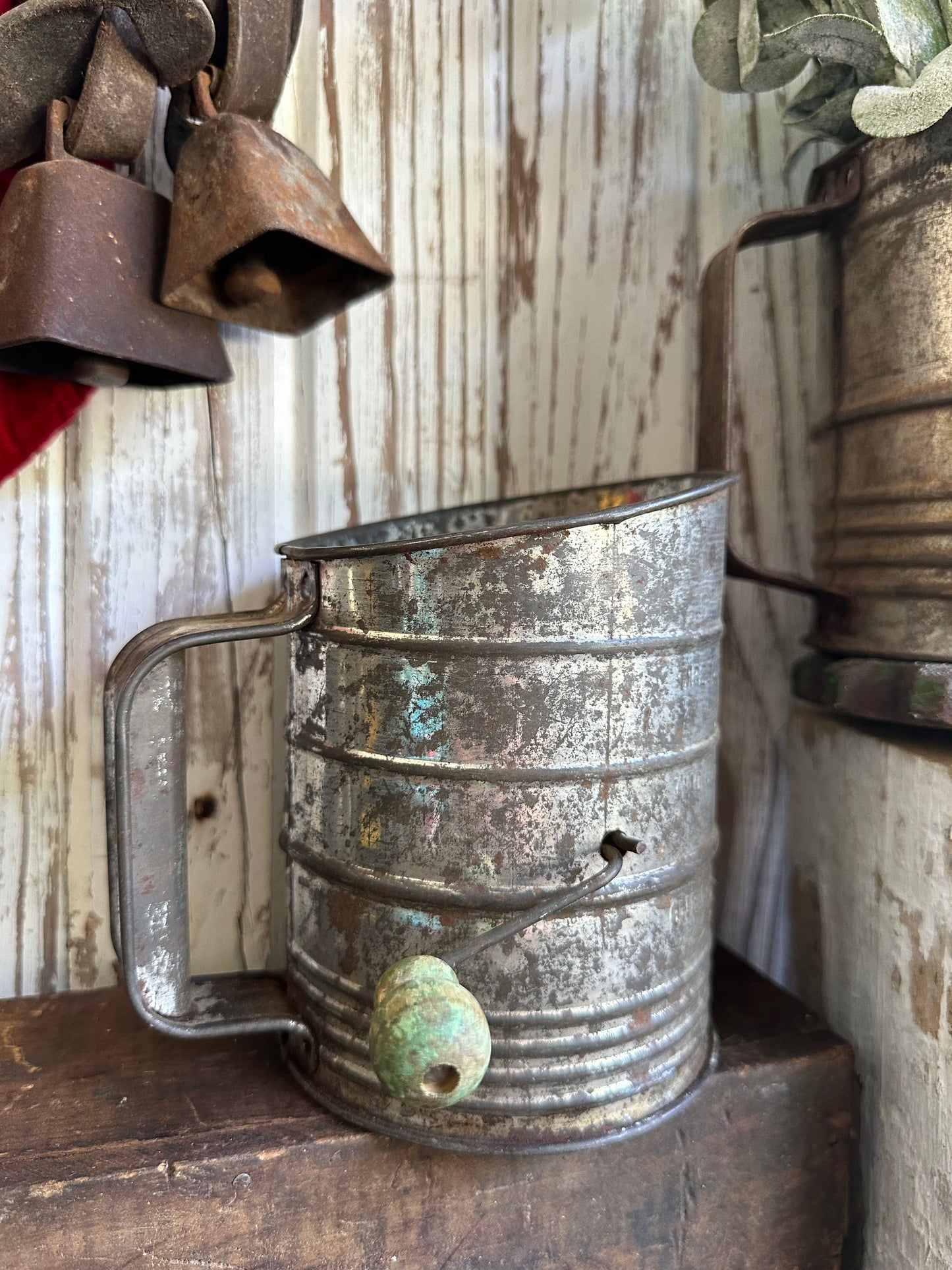 Hand Sifter With Green Handle Set Of Two