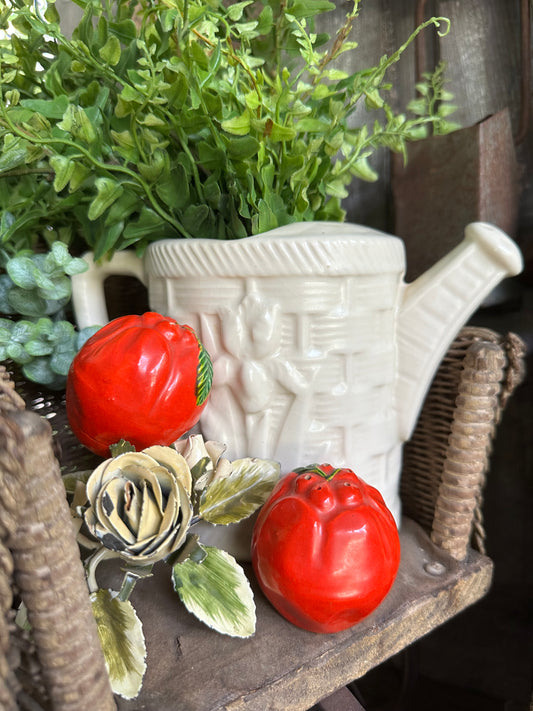 Tomato Set Of Two Salt & Pepper Shakers