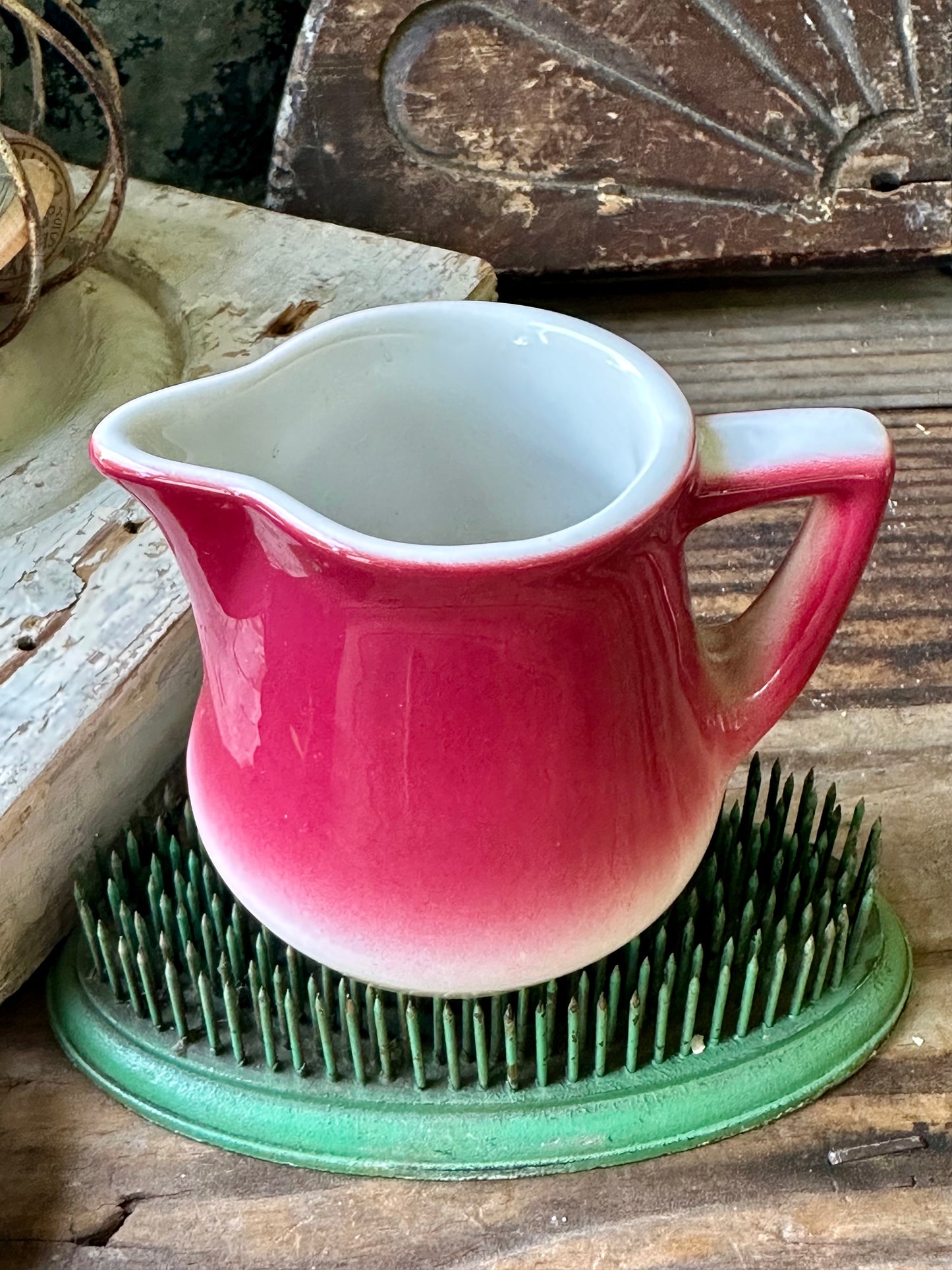 Creamer Pink & White