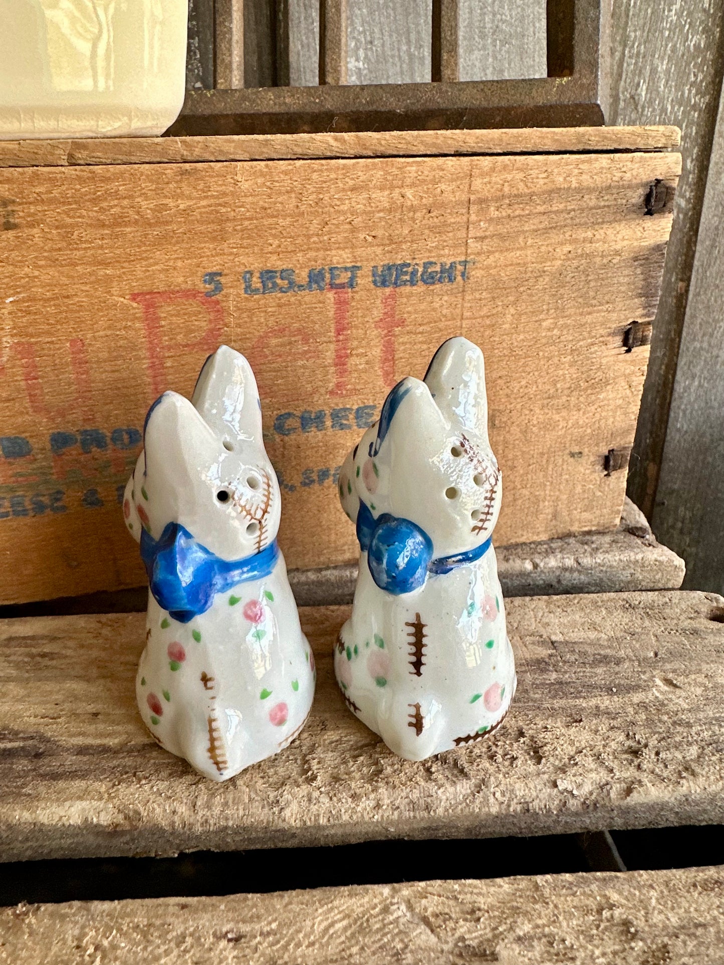 Dog Stitched Japan Salt & Pepper Set