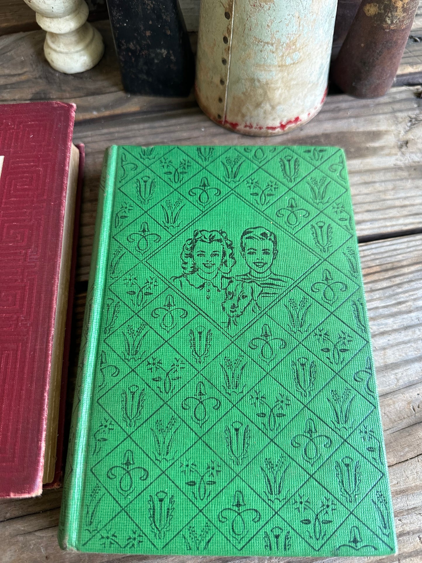 Books Set Of Two Red & Green