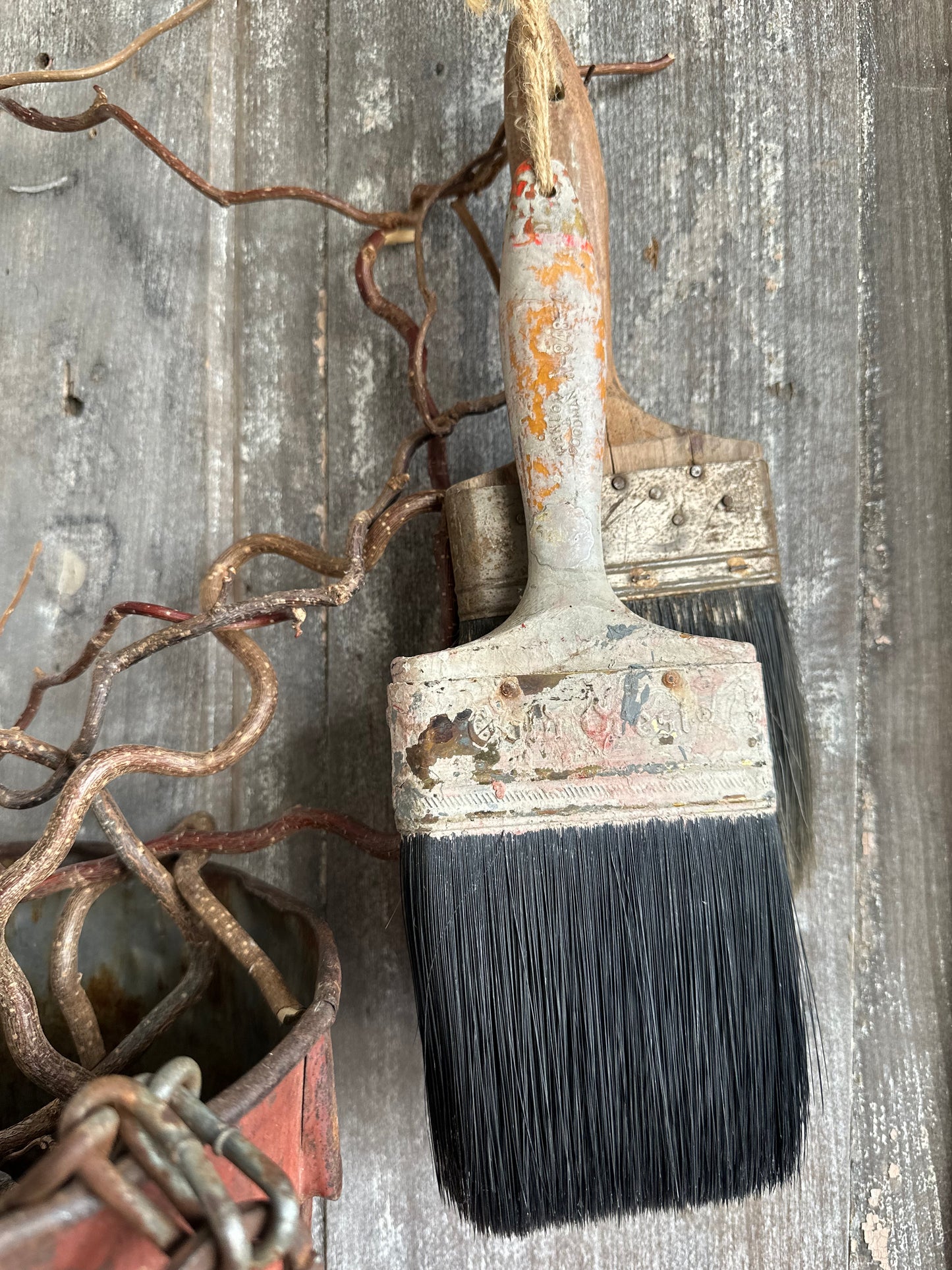 Paintbrush Chippy Paint