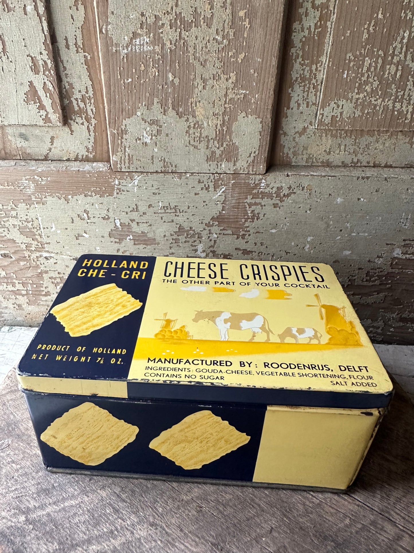 Cheese Crispies Tin