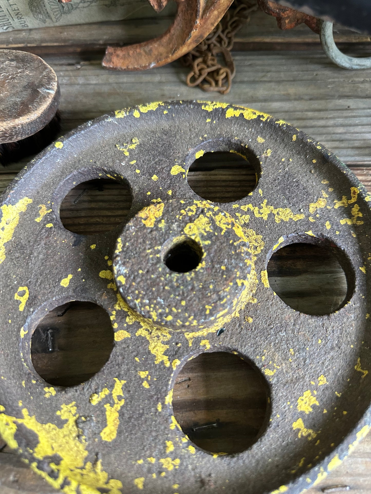Chippy Yellow Paint Metal Gear