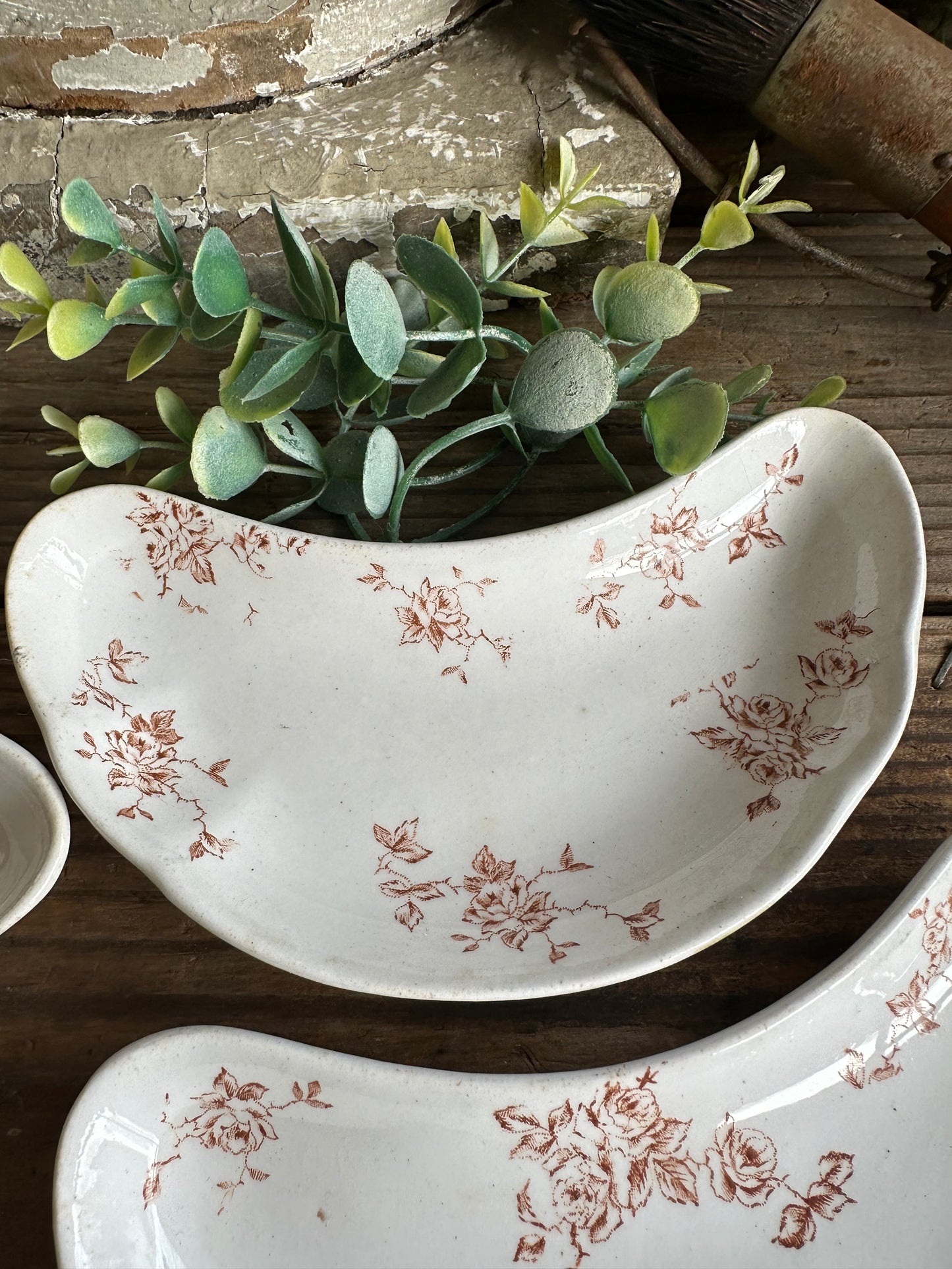 Brown Transferware Floral Pattern Bone Dishes Set Of Four