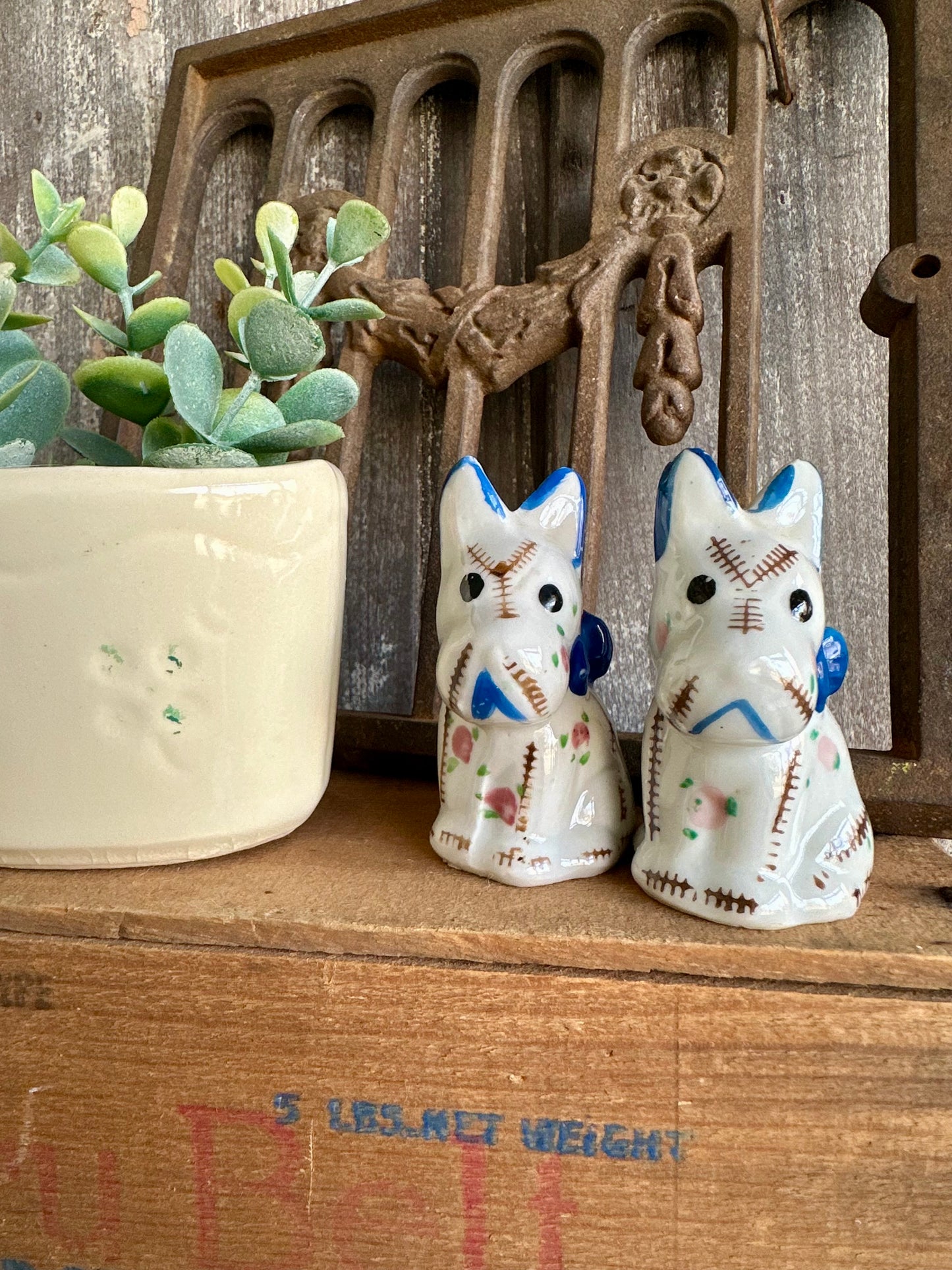 Dog Stitched Japan Salt & Pepper Set