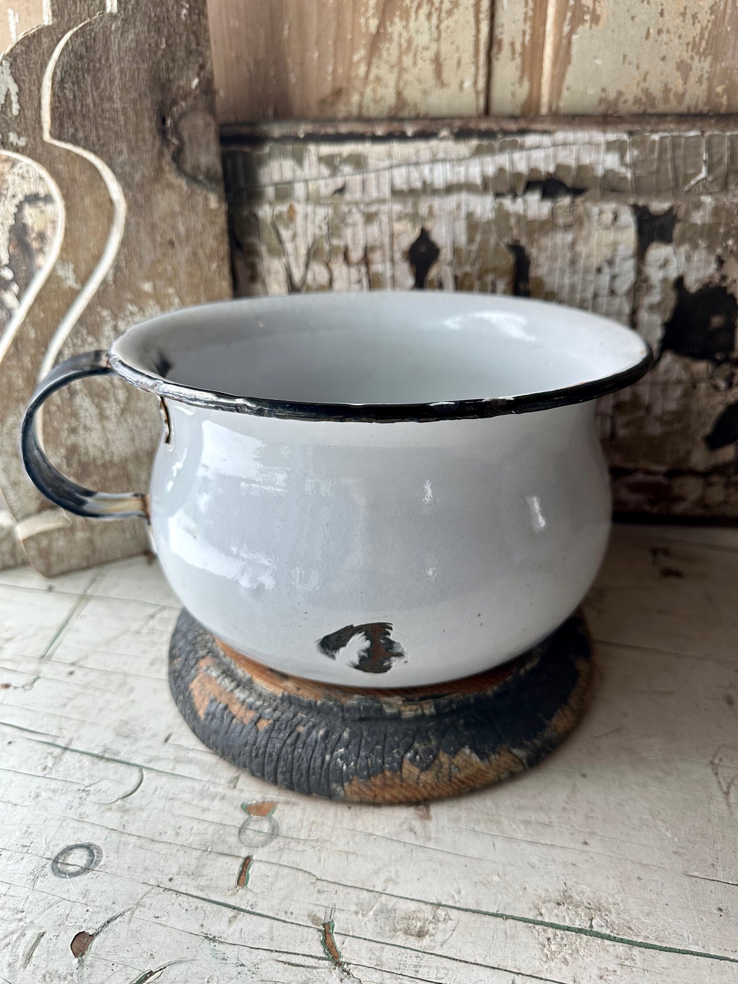 Enamelware Chamber Pot