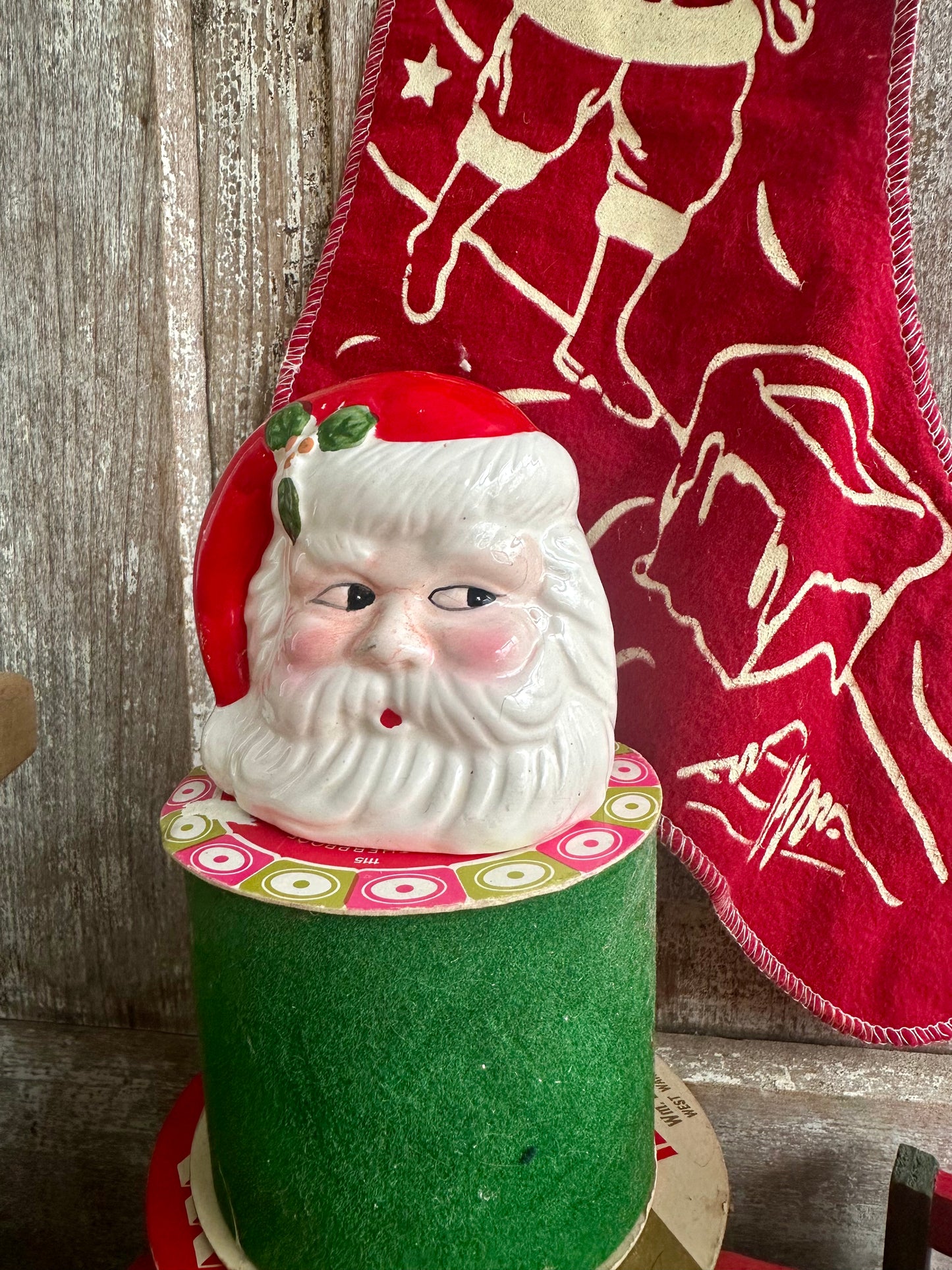 Santa Clause Salt and Pepper Shaker Set