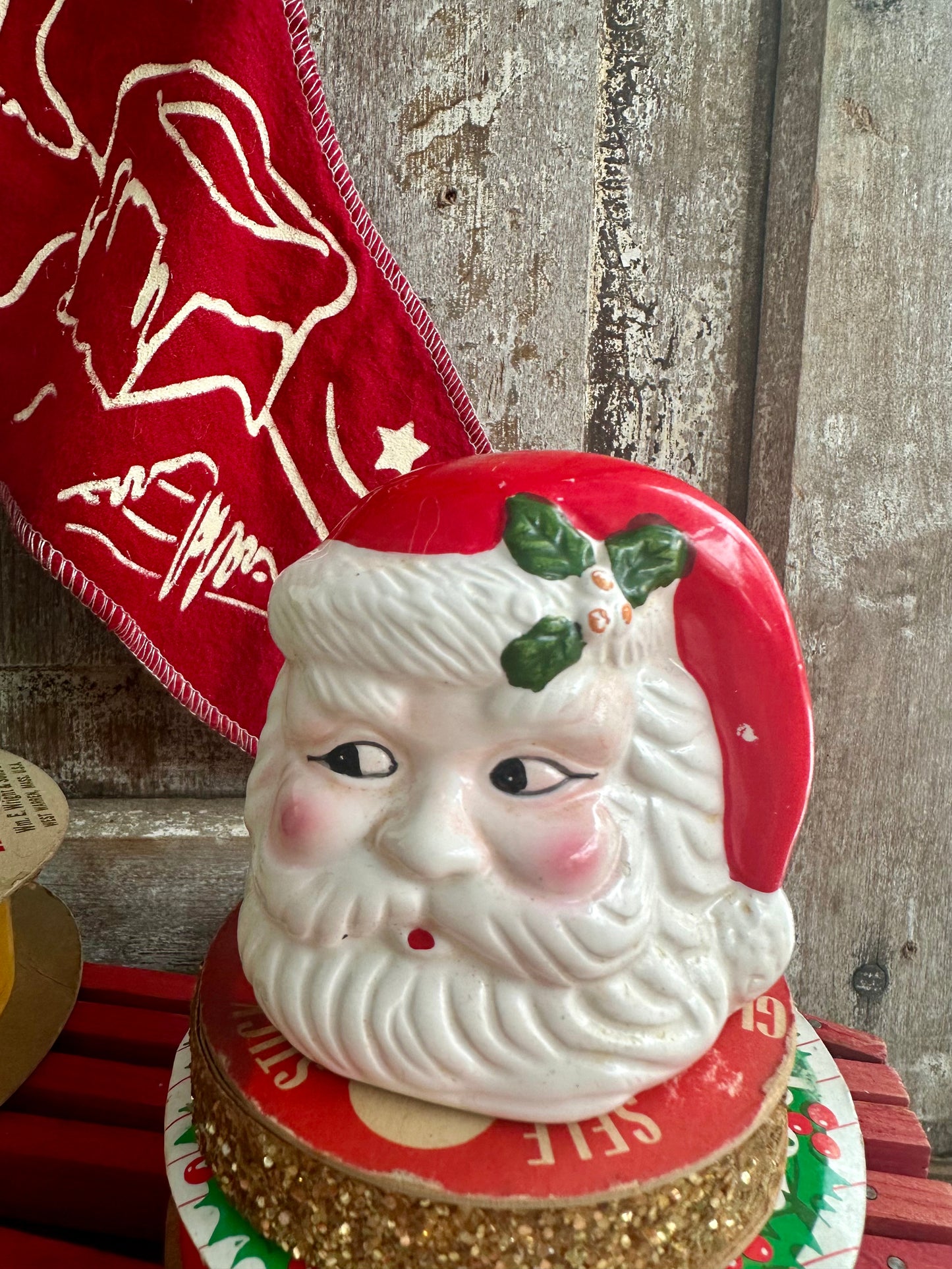 Santa Clause Salt and Pepper Shaker Set