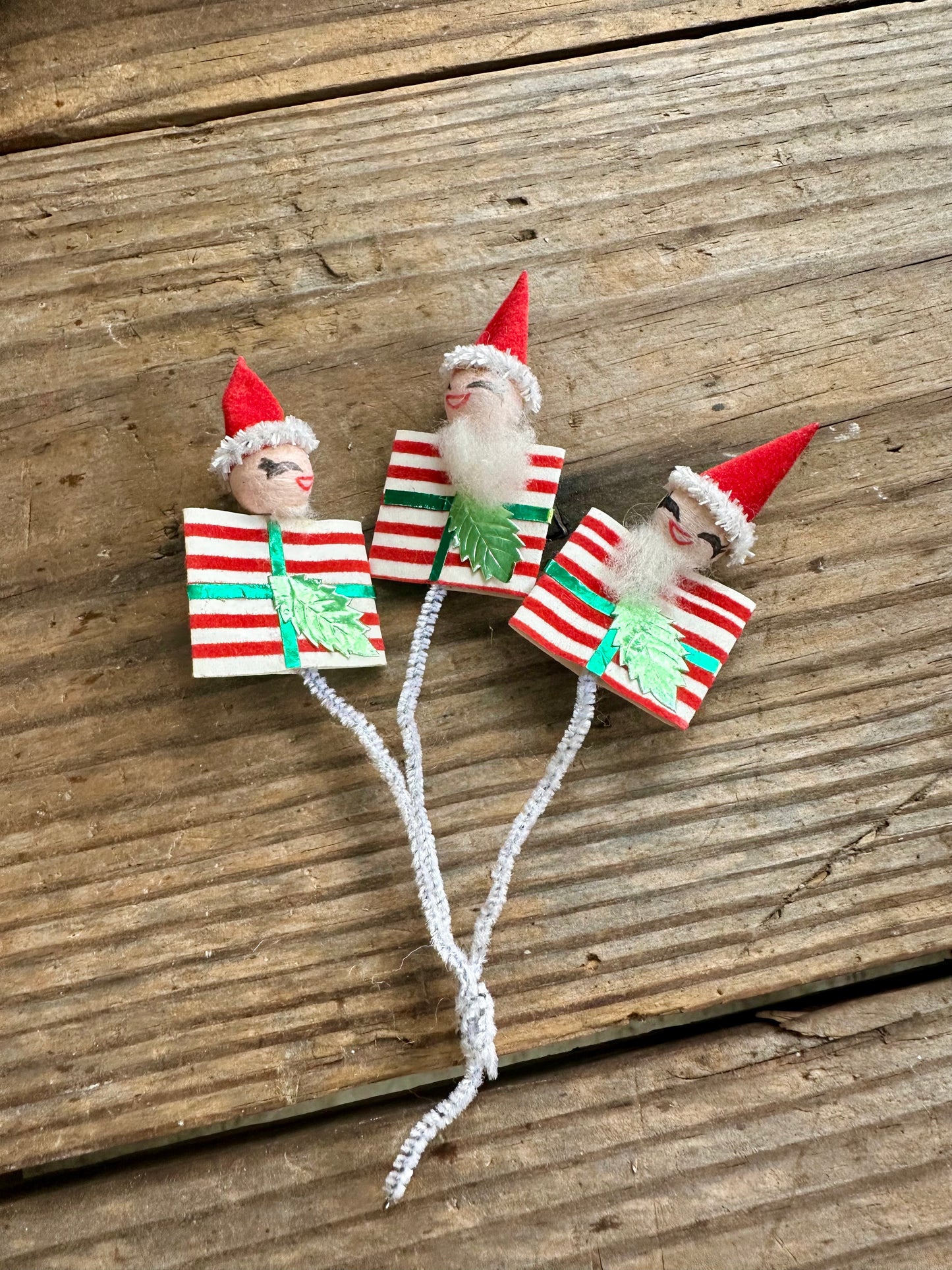 Santa Spun Cotton/Chenille Pipe Cleaner Pick Set of Three