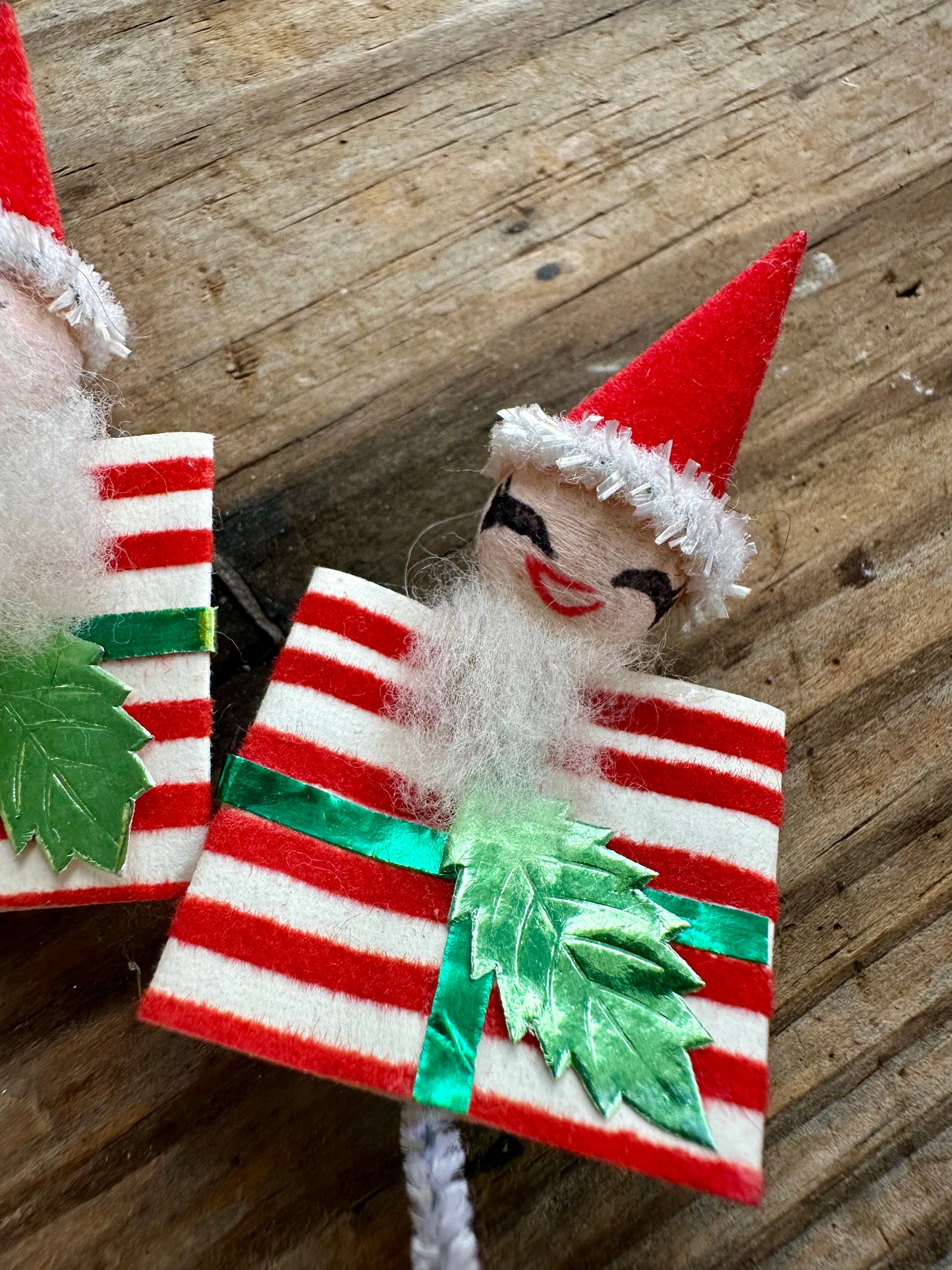 Santa Spun Cotton/Chenille Pipe Cleaner Pick Set of Three